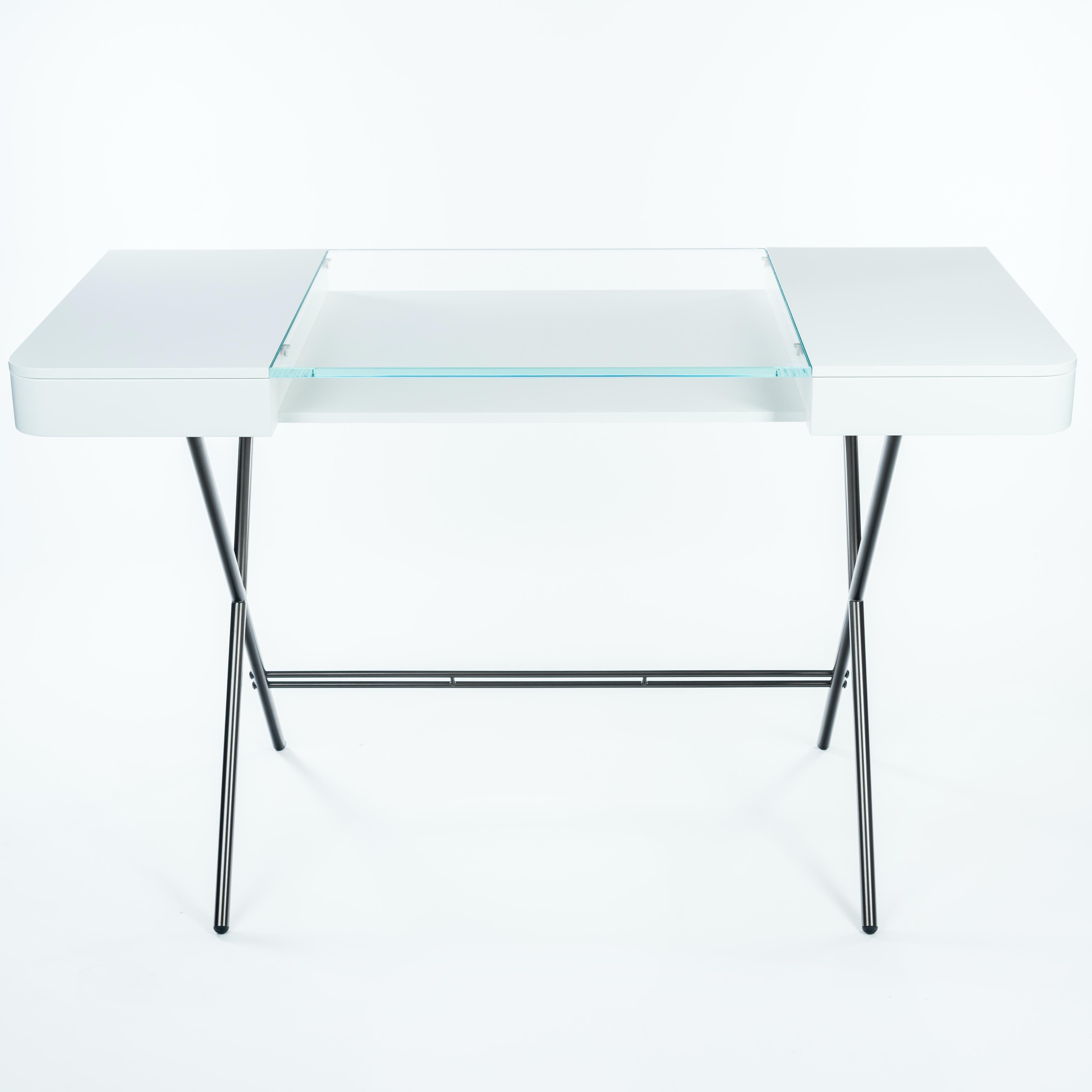 Adentro Cosimo Desk design Marco Zanuso jr  white, glass top & bronze base.  For Sale 6