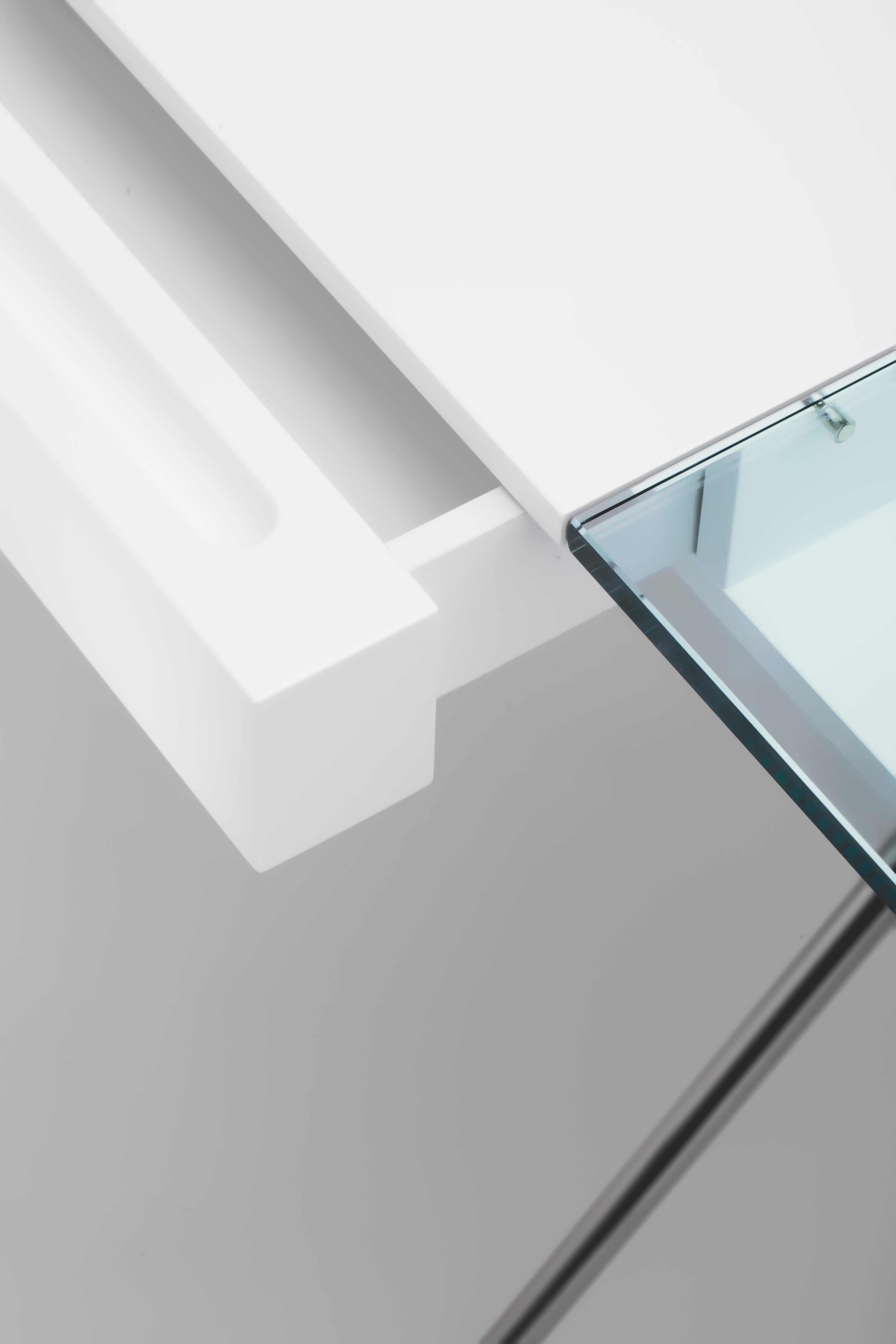Adentro Cosimo Desk design Marco Zanuso jr  white, glass top & chrome base.  For Sale 3