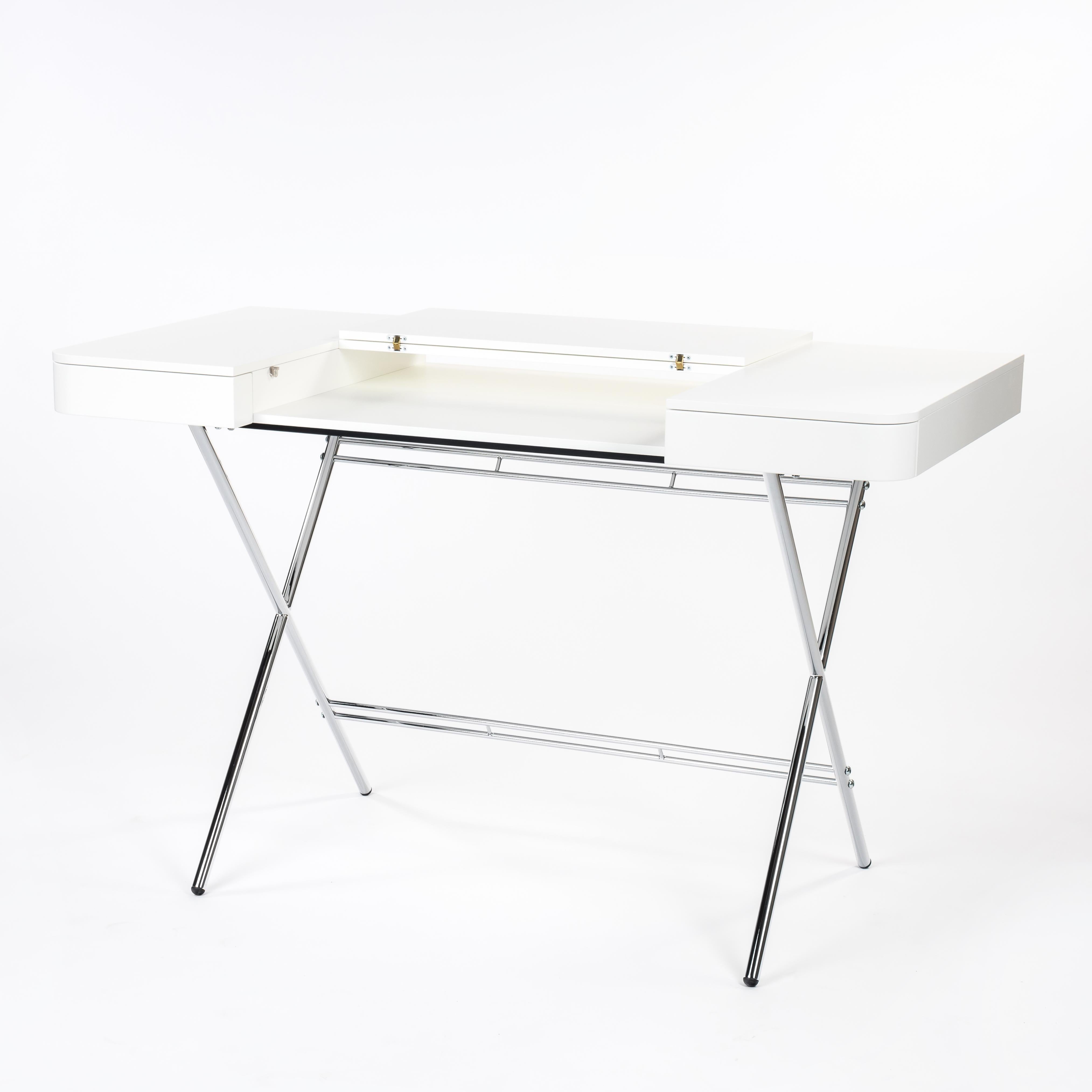 French Adentro Cosimo Desk design Marco Zanuso jr White Matt  top & chrome base.  For Sale