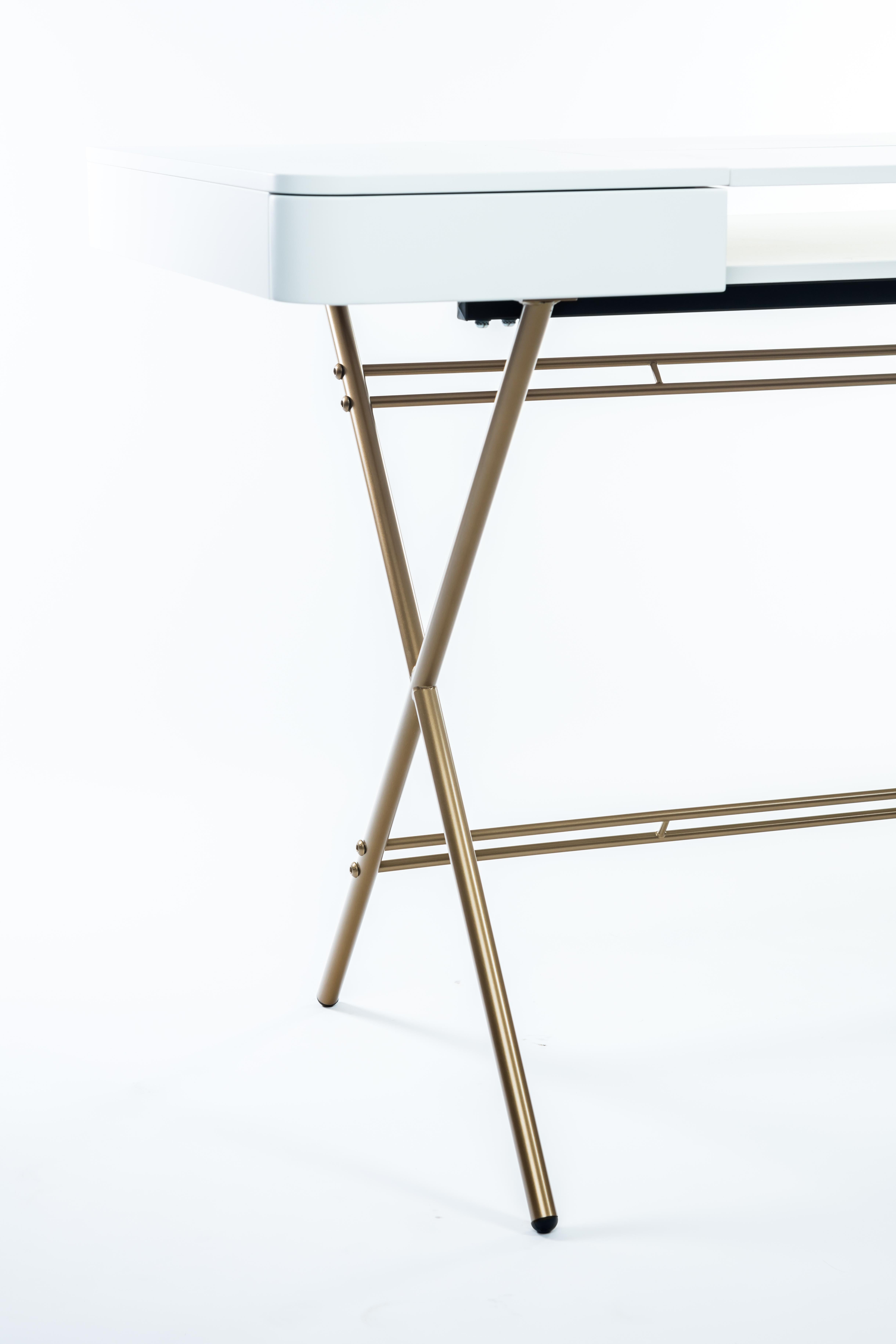 Adentro Cosimo Desk design Marco Zanuso jr White Matt  top & golden base.  For Sale 2
