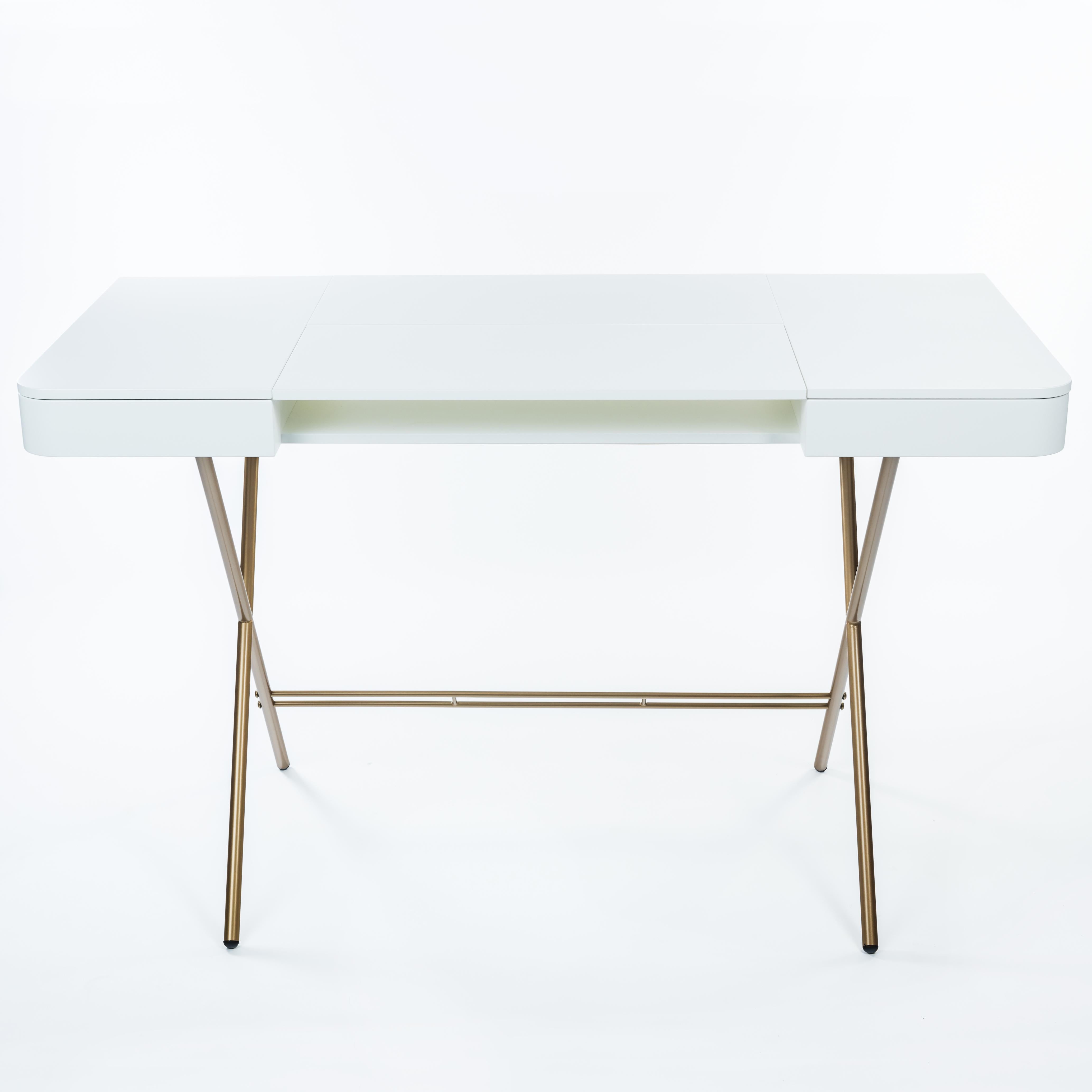 Modern Adentro Cosimo Desk design Marco Zanuso jr White Matt  top & golden base.  For Sale