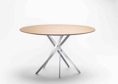 Adentro IKI dining table by Marco Zanuso jr. Natural Oak top & white base