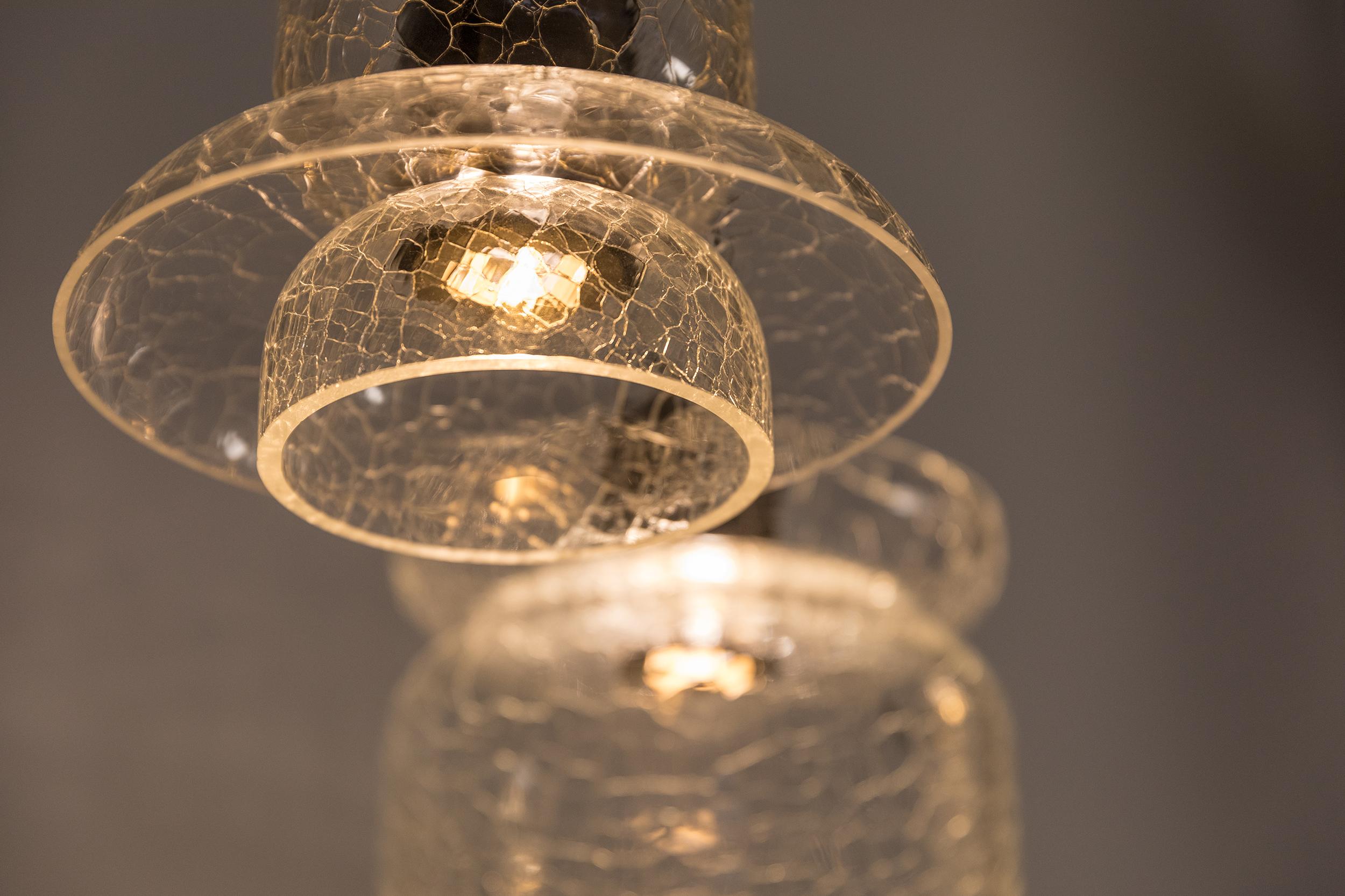 Polished ADesignStudio Crackle S4 Pendant Light For Sale