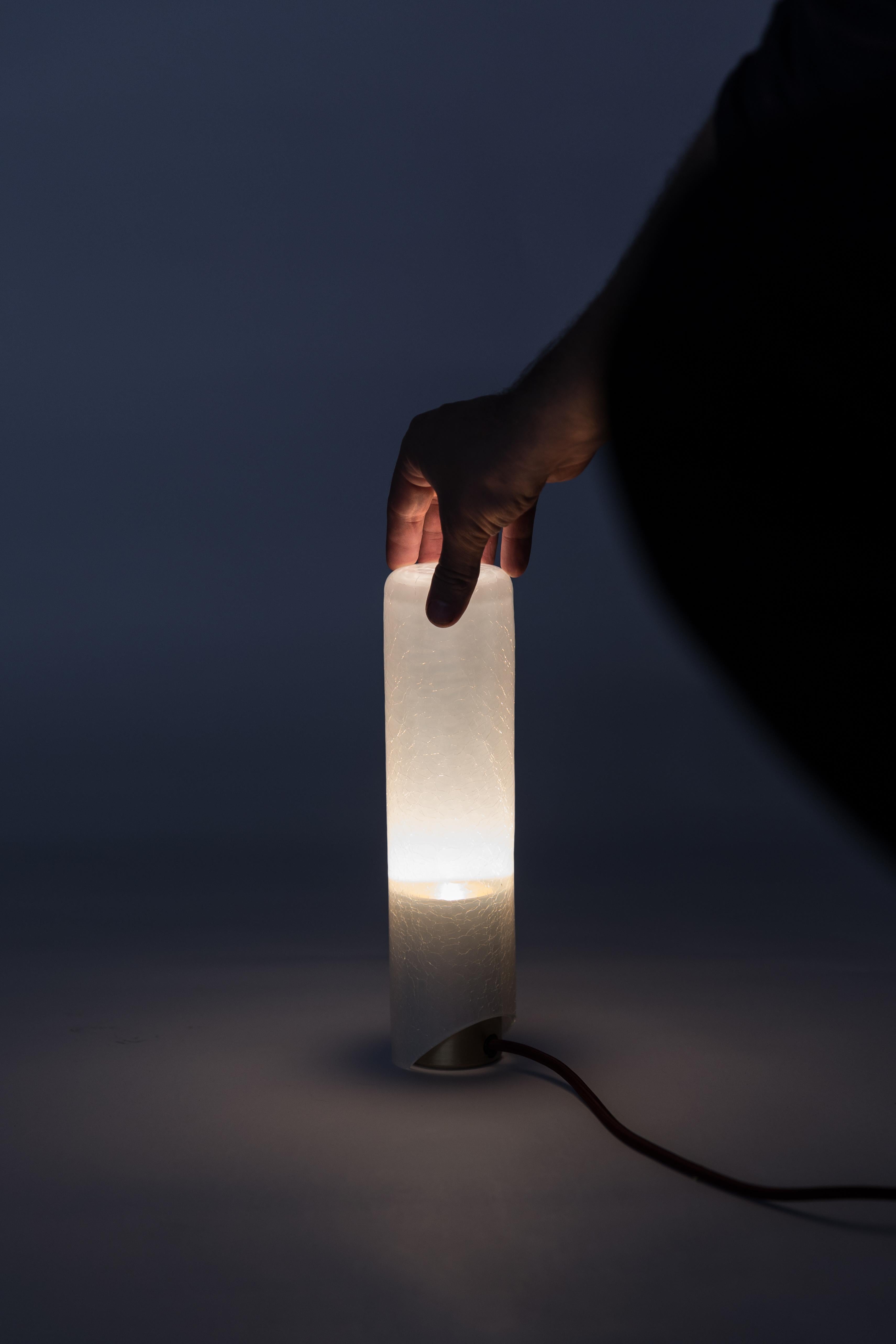 ADesignStudio Lámpara de mesa Crackle T1 Vidrio soplado de alabastro con. Salida LED ambiente Moderno en venta