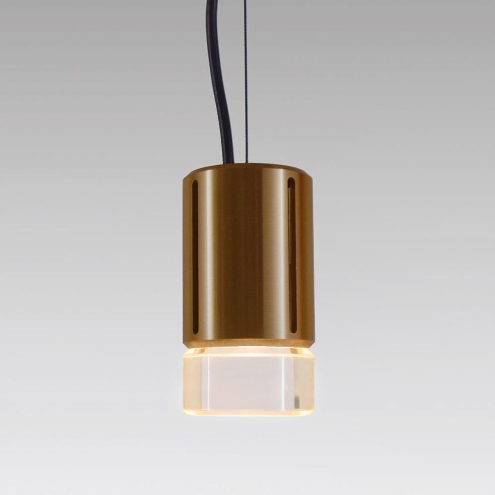 ADesignStudio Greenway A1 - Lampada a sospensione minimalista ispirata all'architettura marittima

Il prezzo di listino riflette solo il punto di partenza. Il prezzo finale varia in base alle finiture e alle personalizzazioni selezionate.

La