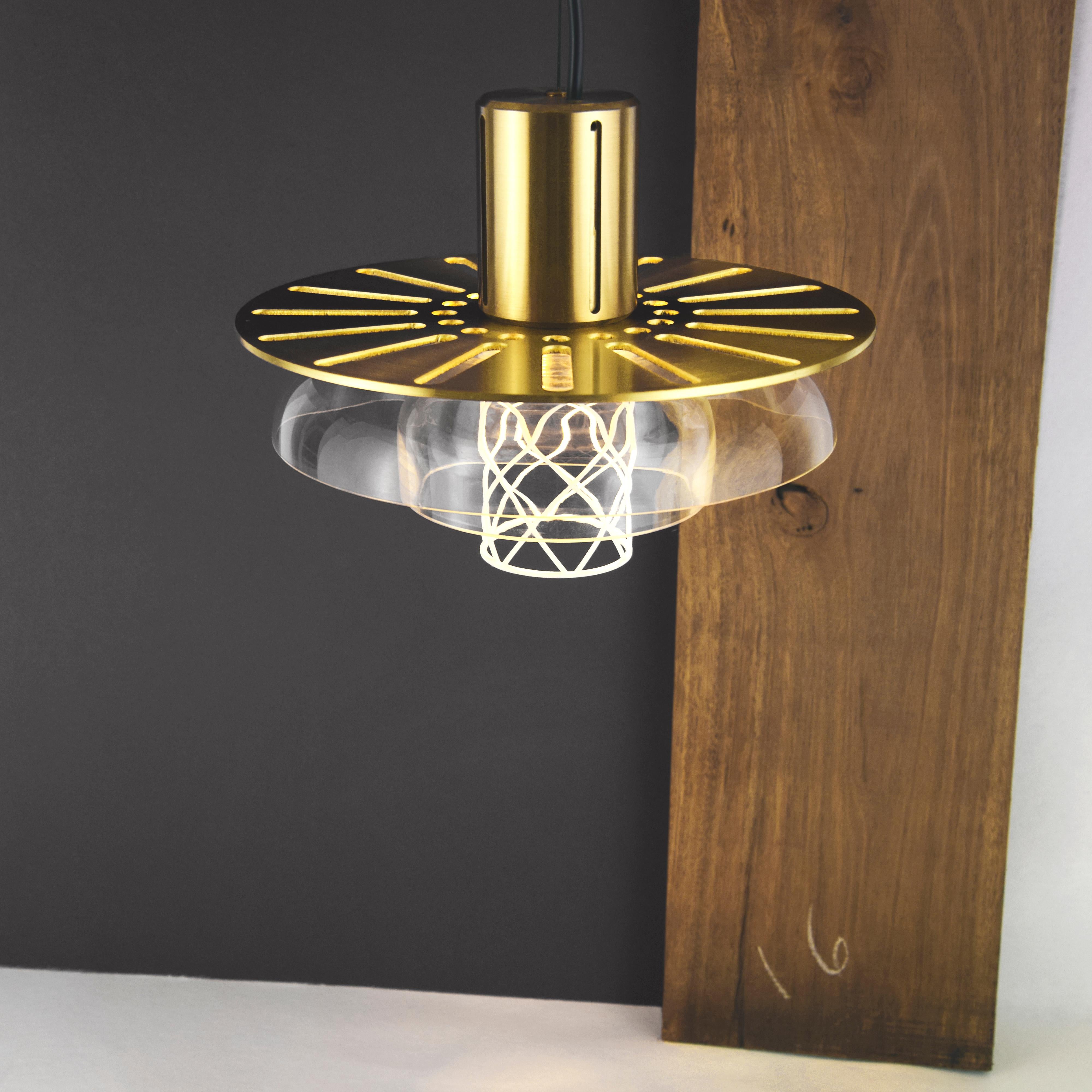 ADesignStudio Greenway S3 Pendelleuchte Nautische Form mit Acryldiffusor (Australisch) im Angebot
