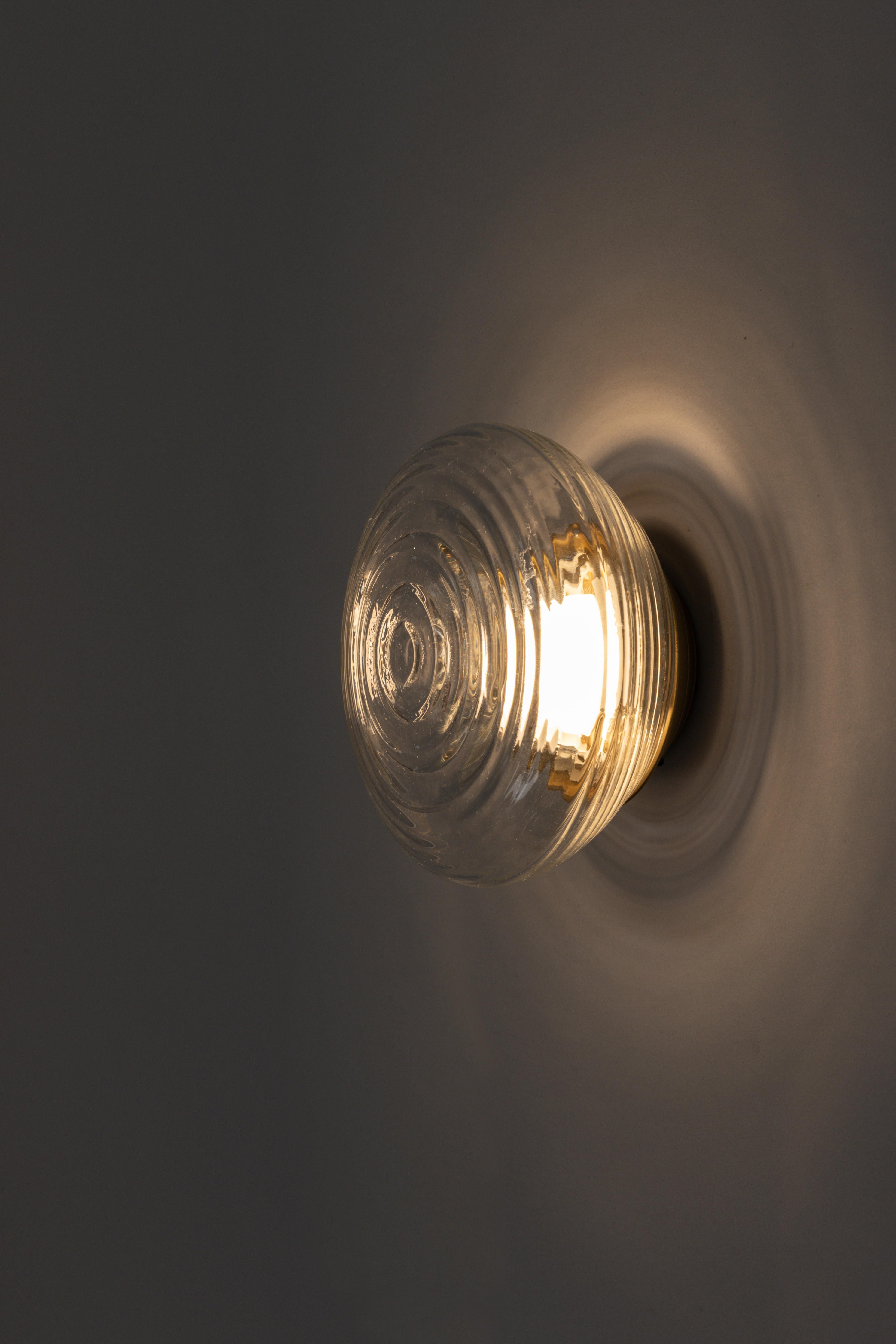 ADesignStudio Lampada da parete Macchiato W1

PROGETTATO CON ADAM GOODRUM

Il Macchiato è stato creato come naturale evoluzione della serie Flat White. Abbiamo incaricato il designer australiano Adam Goodrum di creare la sua interpretazione
