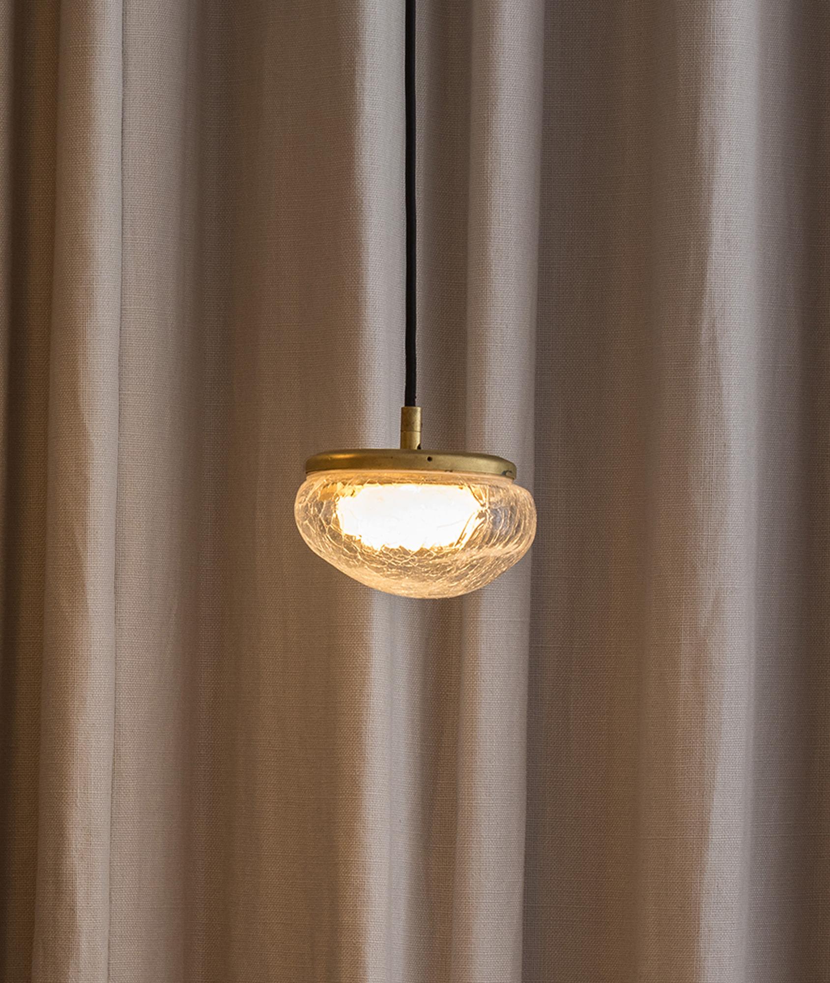 ADesignStudio Roe S1 Pendant Light – Organic Form with Soft Diffusion and Versatile Mounting

Listed price reflects starting point only. Final pricing varies based on selected finishes and customisations.

The Roe S1 Pendant Light by ADesignStudio