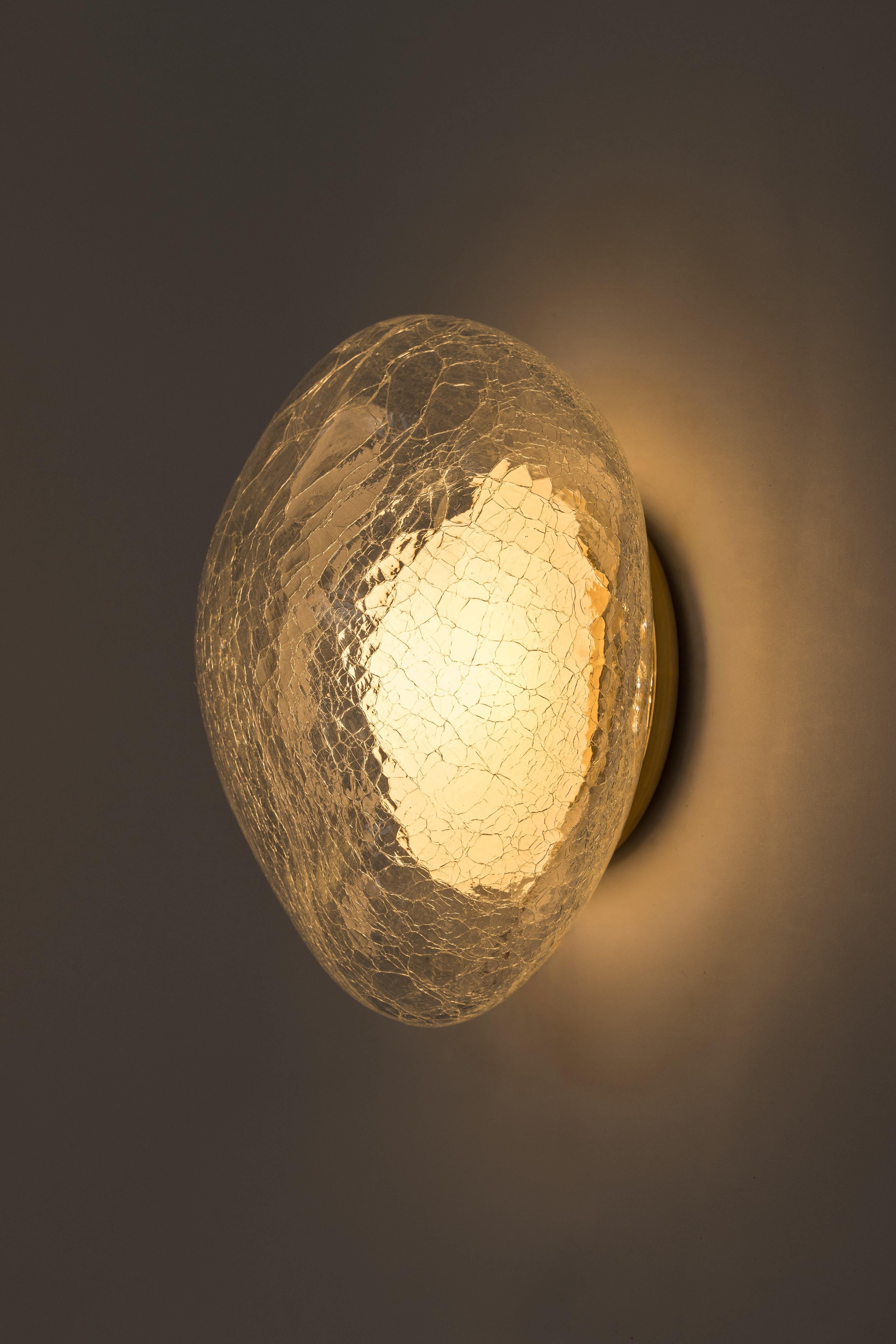 ADesignStudio Roe W2 Wall Light – Organic Form with Soft Diffusion and Versatile Mounting

Listed price reflects starting point only. Final pricing varies based on selected finishes and customisations.

At the core of Roe is a design inspired by the