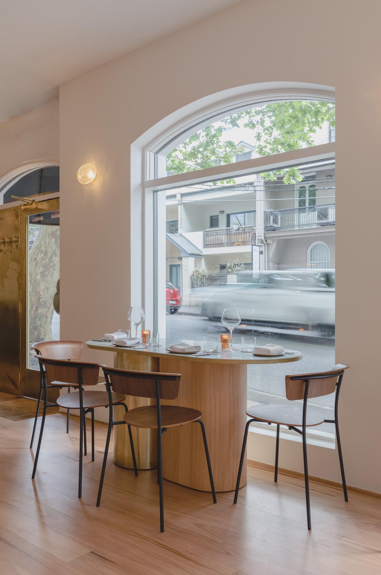 Australian ADesignStudio Roe W2 Sculptural Hand-Blown Glass Wall Light For Sale