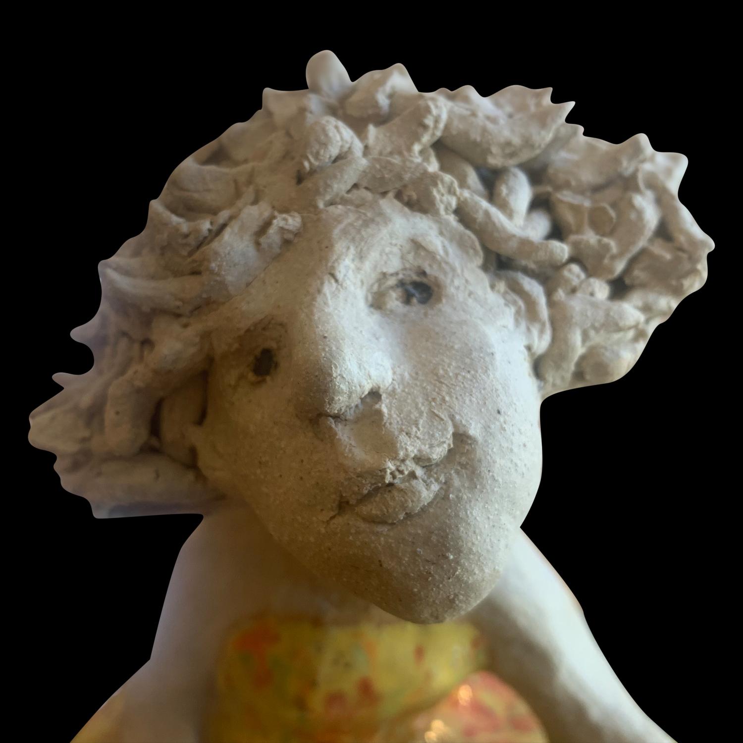 Petite robe jaune pour fille  Sculpture d'art figuratif en céramique émaillée 1 de 1 par Adi - Noir Figurative Sculpture par Adi Rom