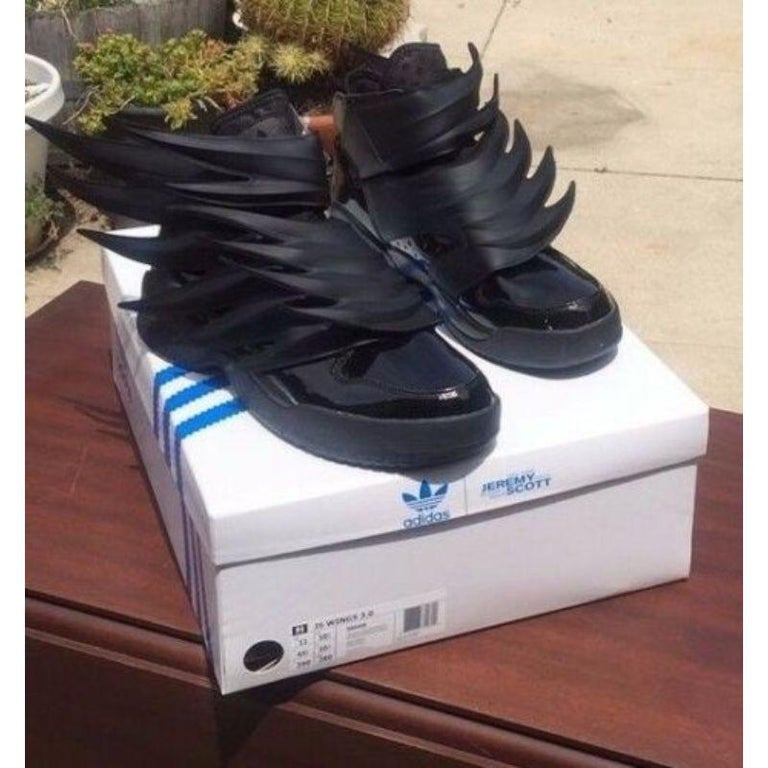 Adidas Jeremy Scott Wings 3.0 Black Dark Knight Batman Shoes Womens SZ 6  NWB For Sale at 1stDibs | jeremy scott black wings, adidas batman shoes