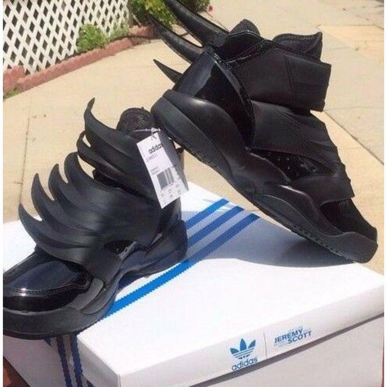 Adidas Jeremy Scott Wings 3.0 Black Dark Knight Batman Shoes Womens SZ 6  NWB For Sale at 1stDibs | adidas batman shoes