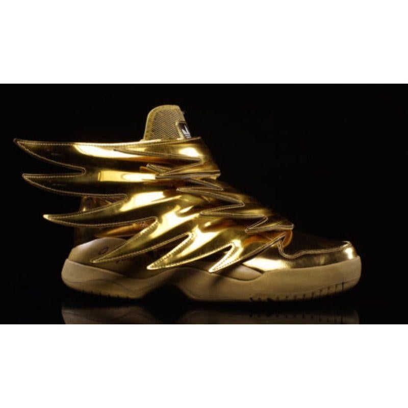 Adidas Jeremy Scott Wings 3.0 Metallic Gold Batman Shoes SZ 4 100% Authentic In New Condition For Sale In Palm Springs, CA