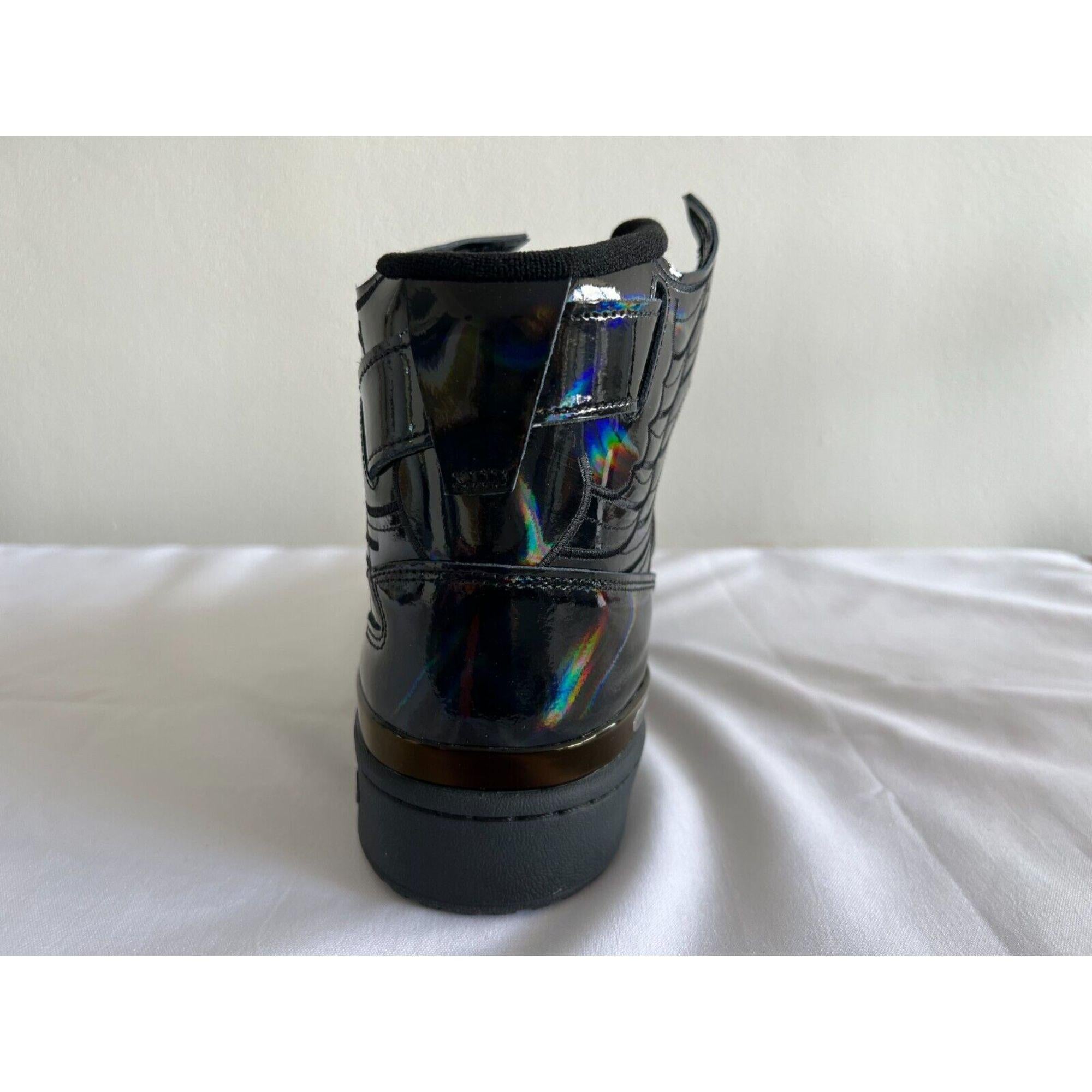 Adidas Originals ObyO Wings 4.0 Core Cloud Sneakers by Jeremy Scott, Size 12 In New Condition For Sale In Los Angeles, CA