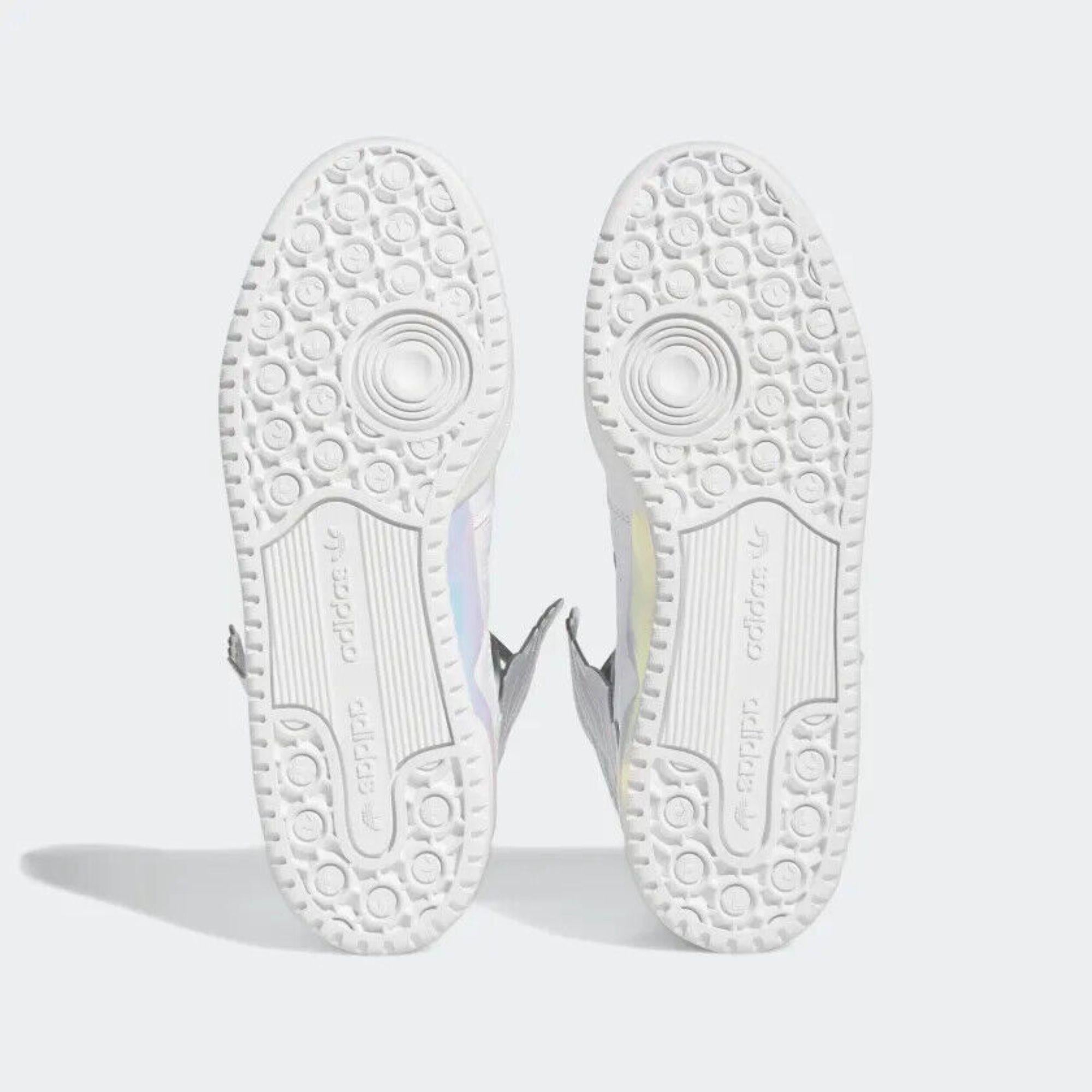 Adidas Originals ObyO Wings 4.0 Core Cloud Sneakers by Jeremy Scott, Taille 14 en vente 8