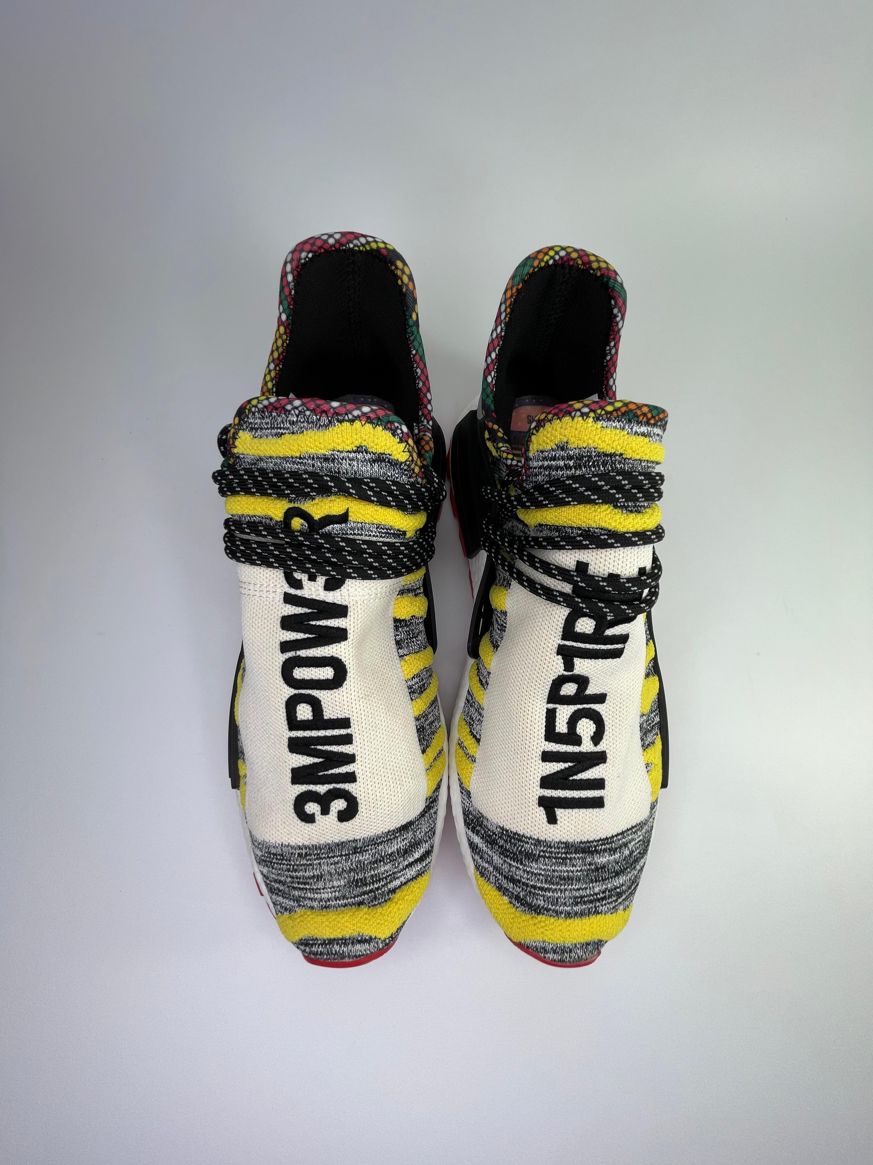 Adidas Pharrell x NMD Human Race Solar Pack Turnschuhe (10 US) im Zustand „Neu“ im Angebot in Montreal, Quebec
