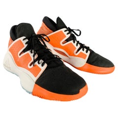 Baskets Adidas taille 11,5 Pro Vision orange, noir et blanc, en mesh