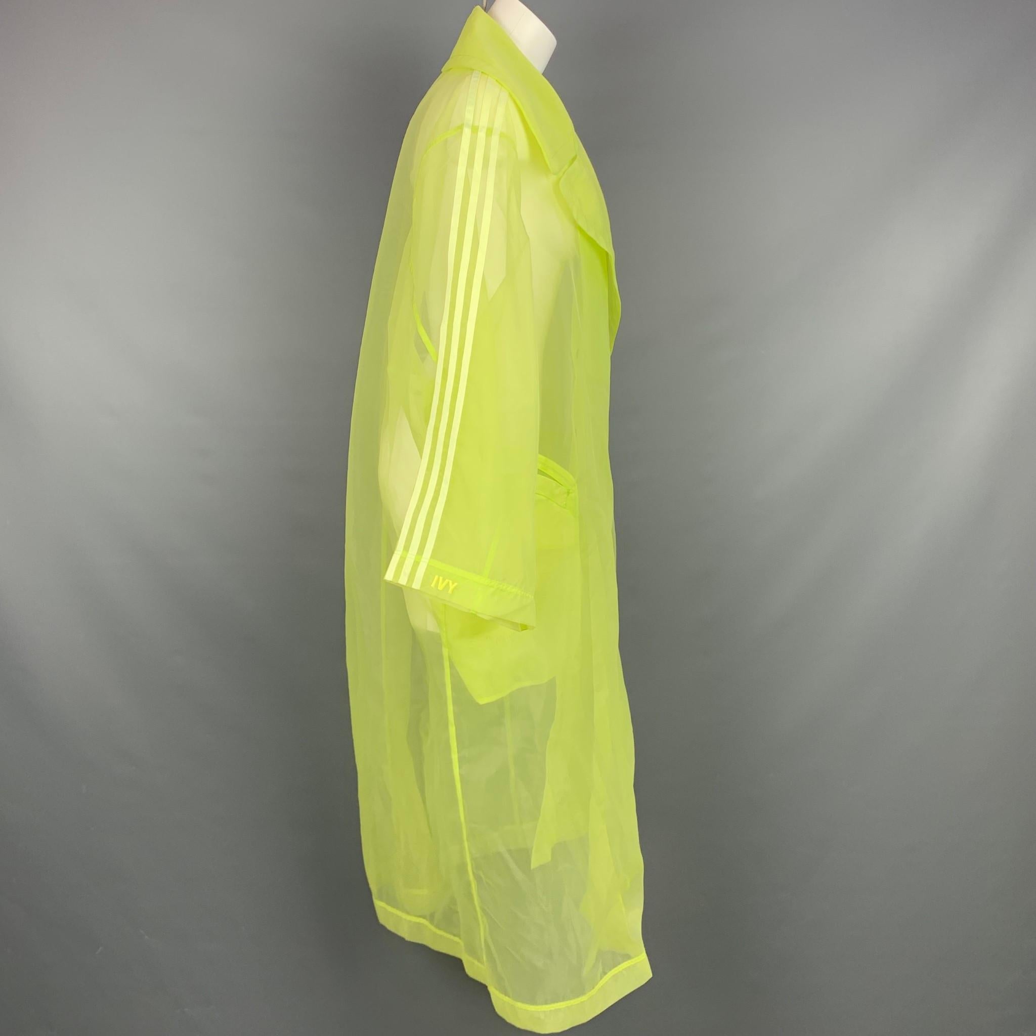 ADIDAS x IVY Park Größe S Gelber:: durchsichtiger:: übergroßer Mantel aus Nylon-Organza im Zustand „Gut“ in San Francisco, CA