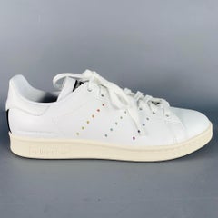 Baskets basses ADIDAS x STELLA McCARTNEY, taille US 8,5, en cuir blanc avec motif étoile