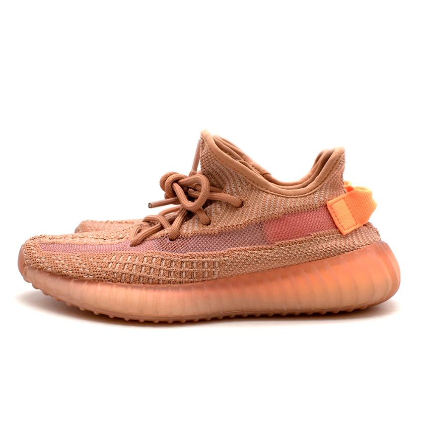 Adidas Yeezy Boost 350 V2 Sneakers in Clay - Size US4.5 In Excellent Condition In London, GB