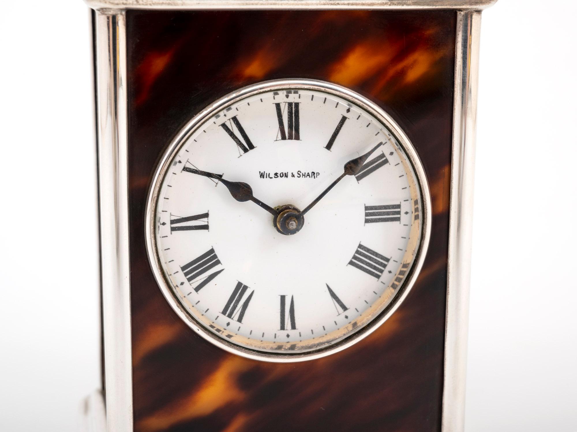 Adie Brothers Ltd Horloge de cheminée en vente 3