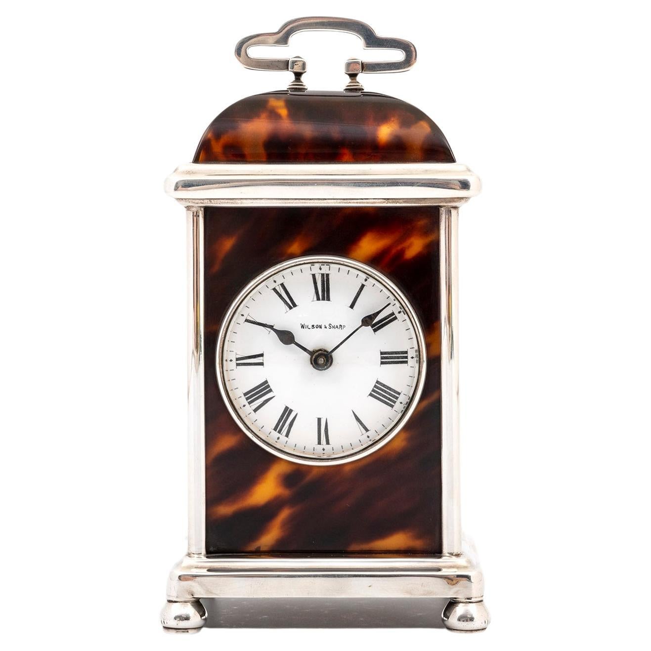 Adie Brothers Ltd Horloge de cheminée en vente