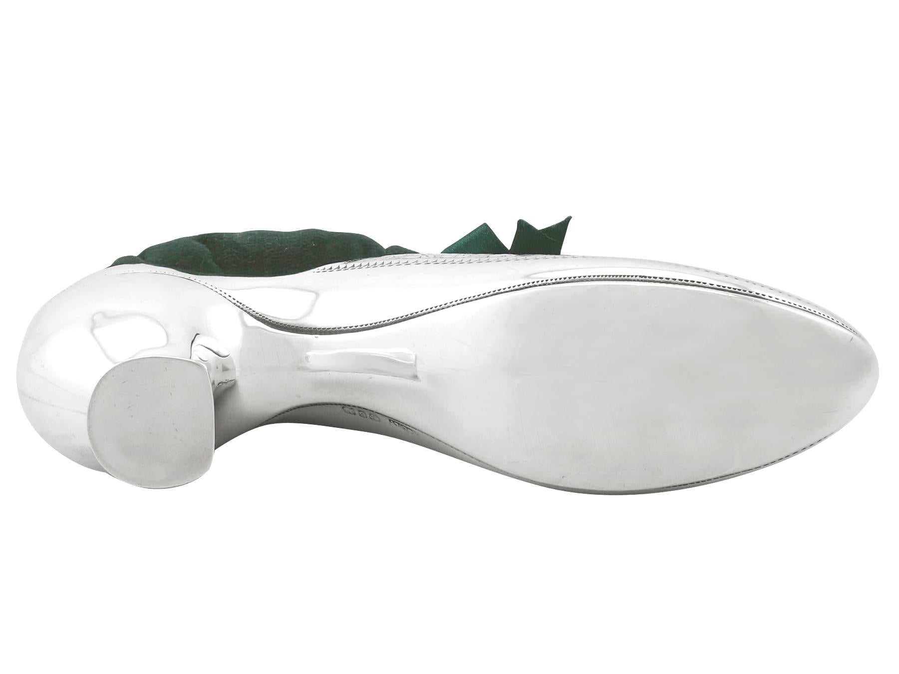 Alfiler de zapato victoriano de plata de ley y calcedonia en venta 2