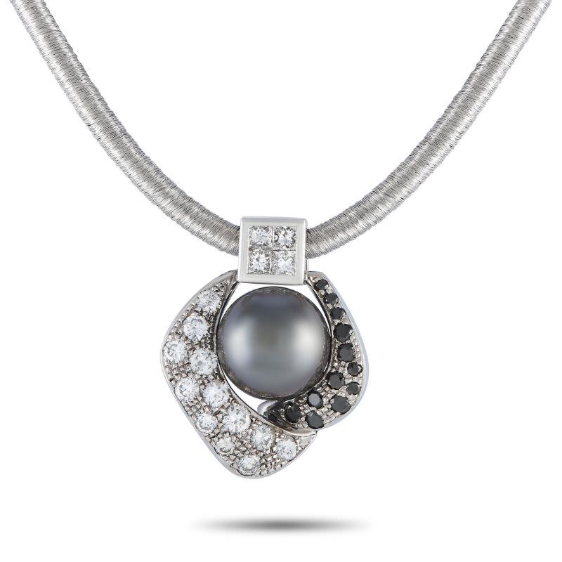 ADione White Gold 1.50ct White and 0.50ct Black Diamond Tahitian Pearl Necklace In Excellent Condition For Sale In Southampton, PA