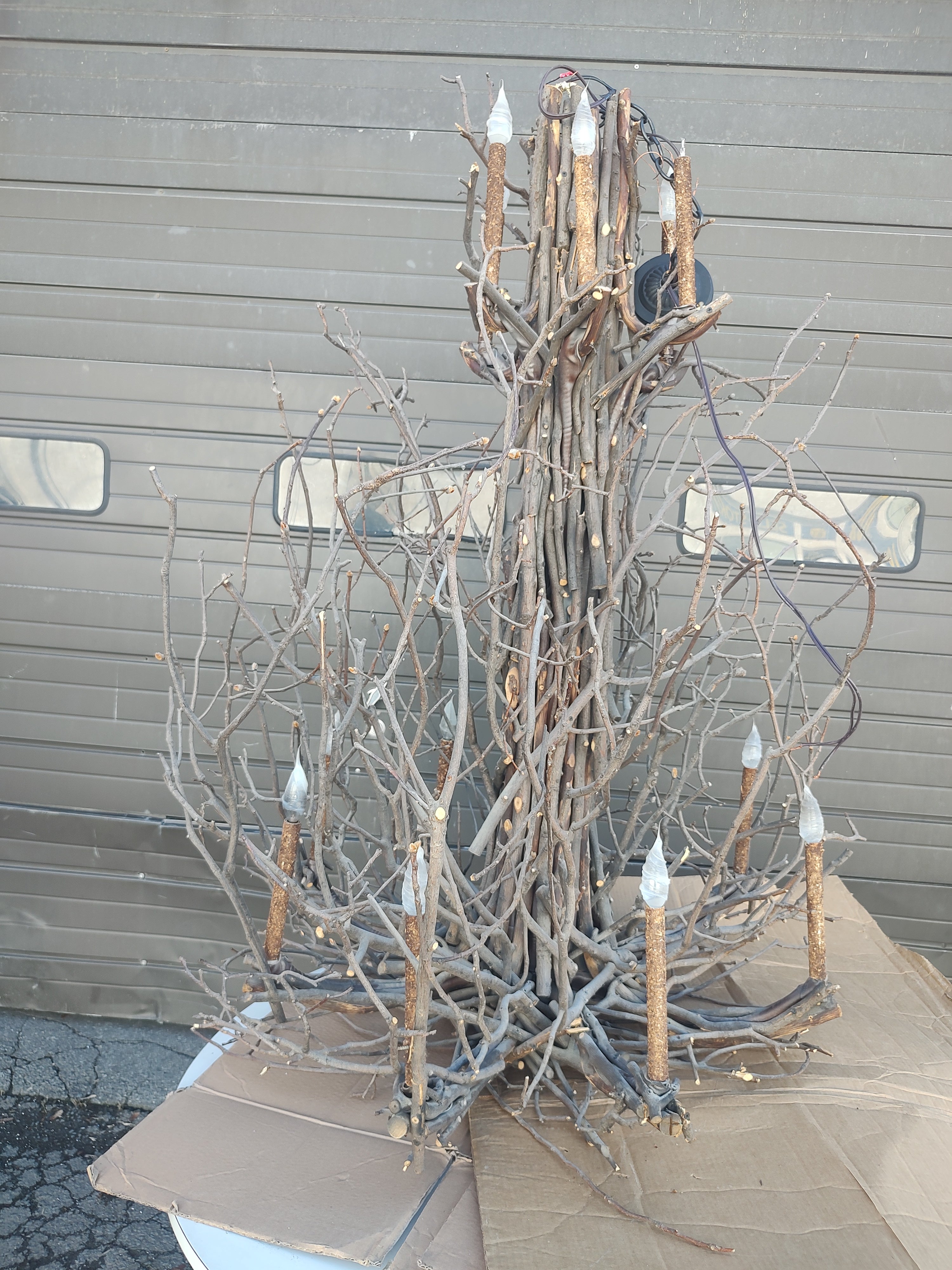 Late 20th Century Adirondack Arts & Crafts Bent Twig 14 Arm Chandelier 3 Available  For Sale