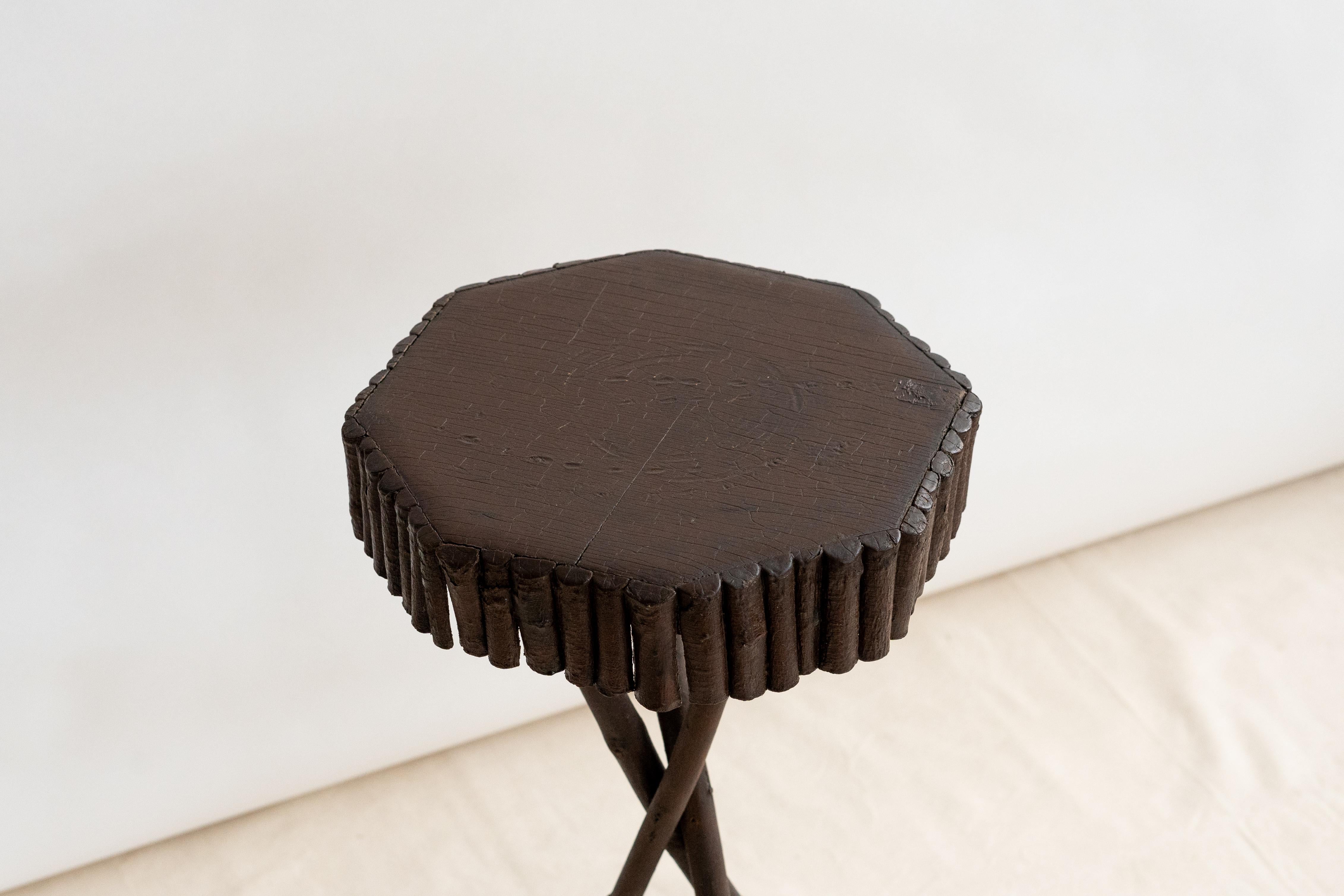 Américain Table d'appoint octogonale Twig d'Adirondack en vente