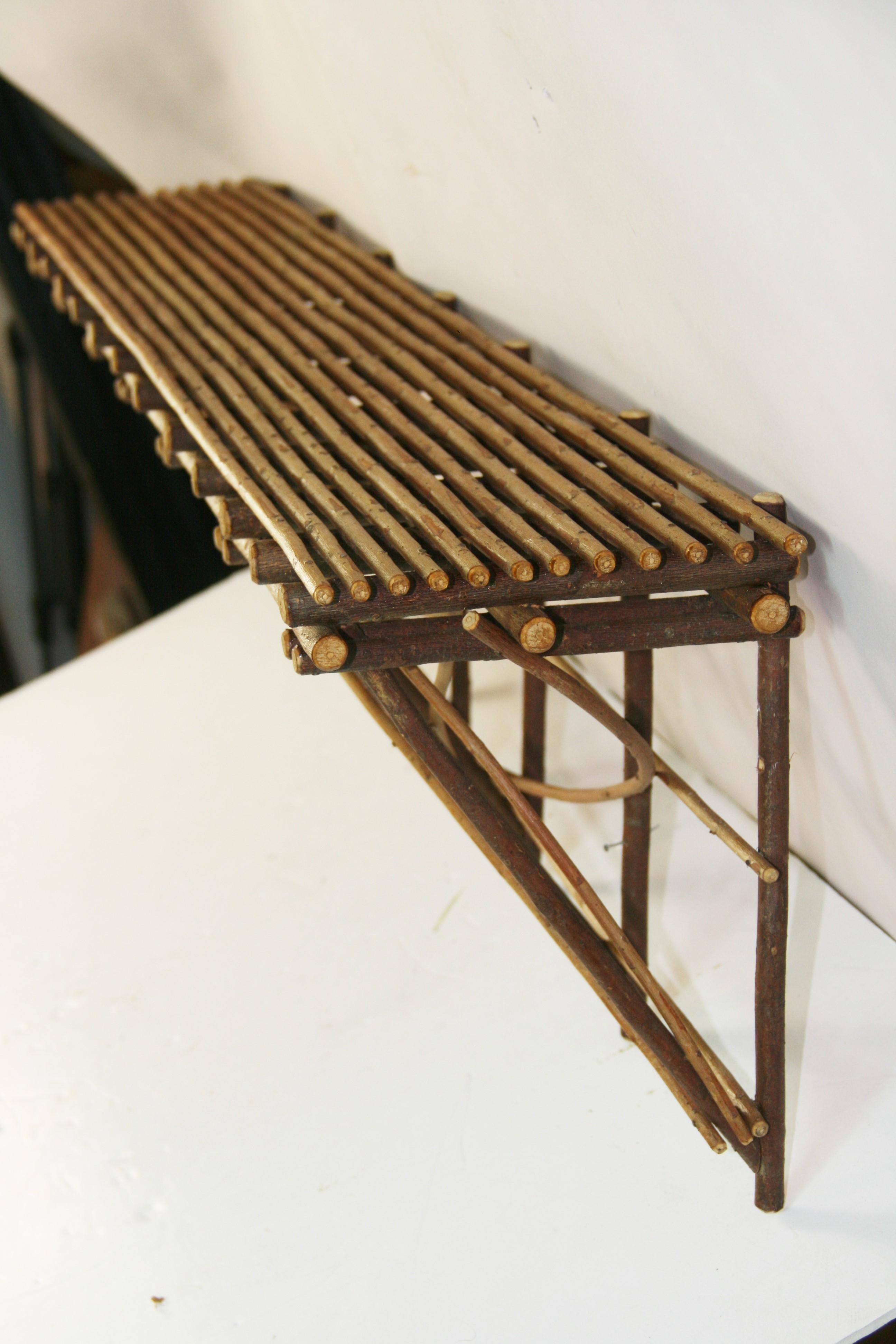 Adirondack  Primärer gebogener Zweig  Hand Made Weidenregale {2 verfügbar) im Angebot 4