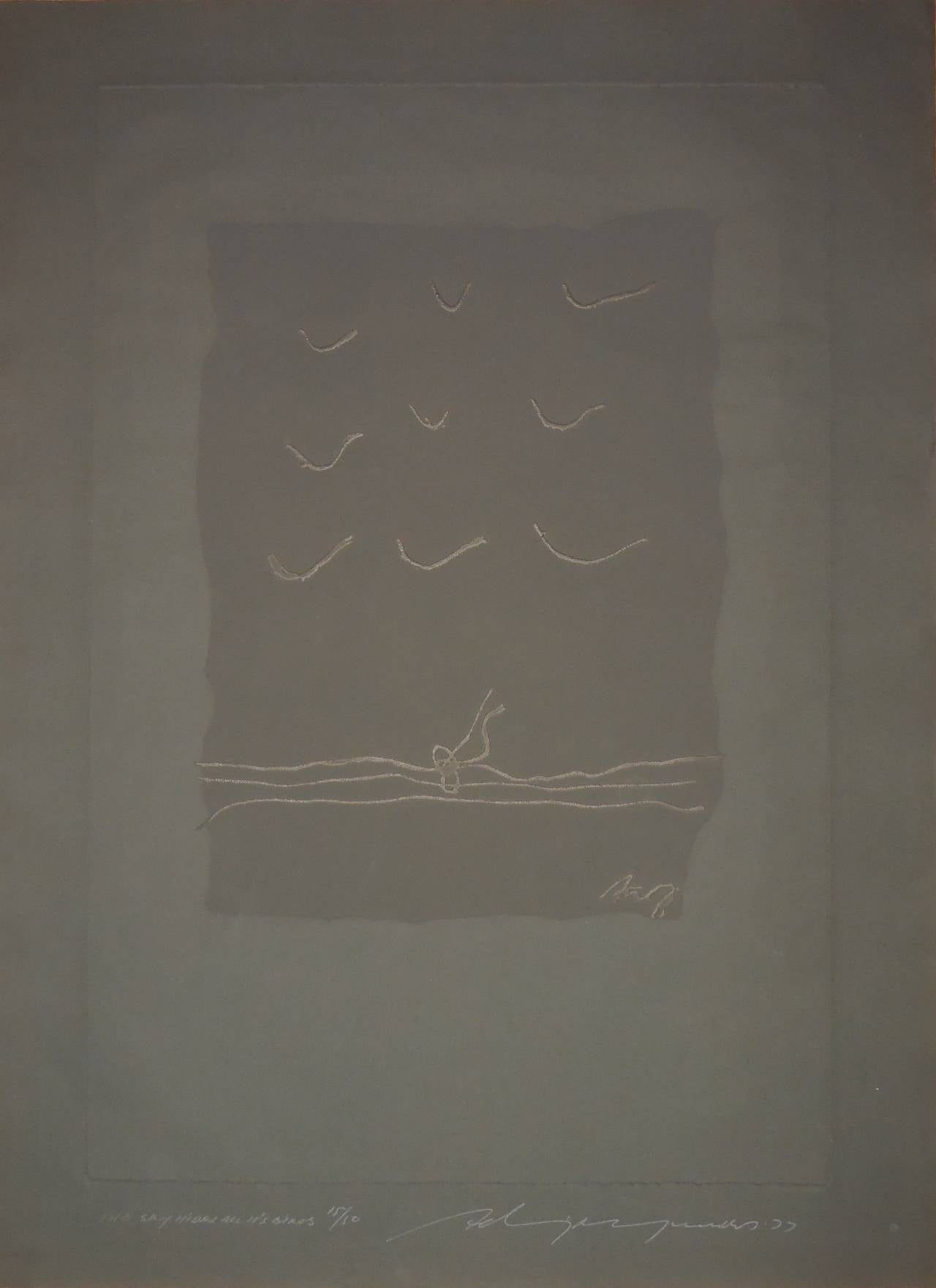Animal Print Adja Yunkers - Gravure en taille-douce moderne lettone 'The Sky Hides All It's Birds' (Le ciel cache tous ses oiseaux) Gaufrage