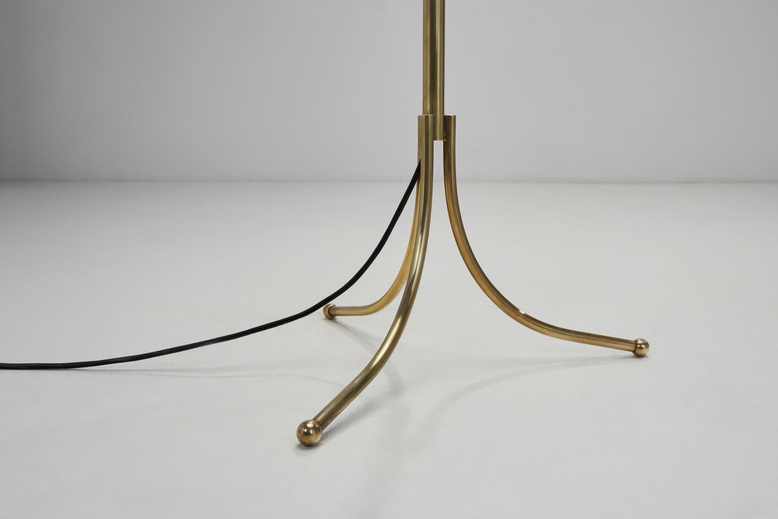 Lampada da terra regolabile 
