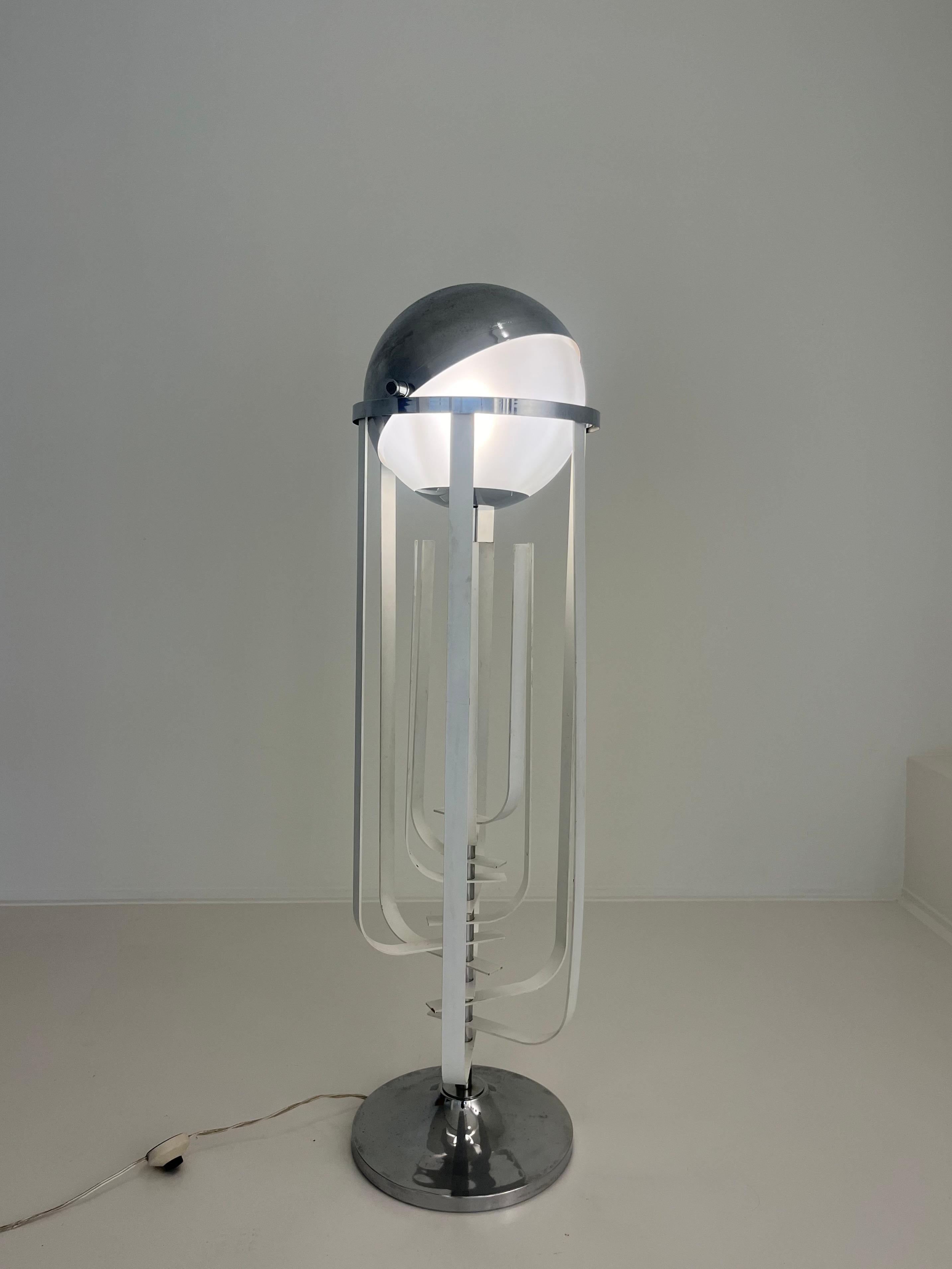 Italian Adjustable 1970's Zonca space age style floor lamp For Sale