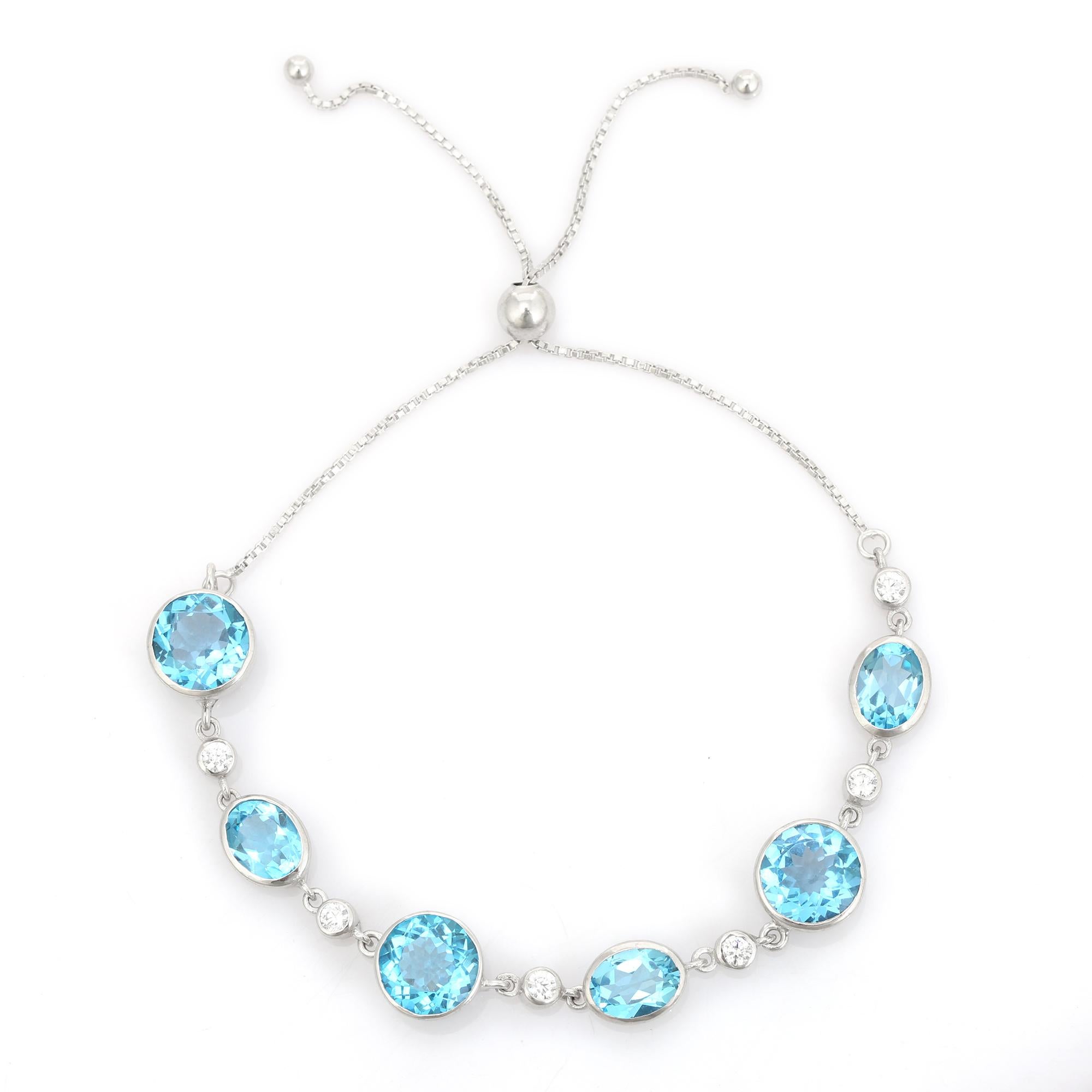 Adjustable 925 Silver Bolo Bracelet with Faceted Blue Topaz and White CZ Stones In New Condition For Sale In New York, NY