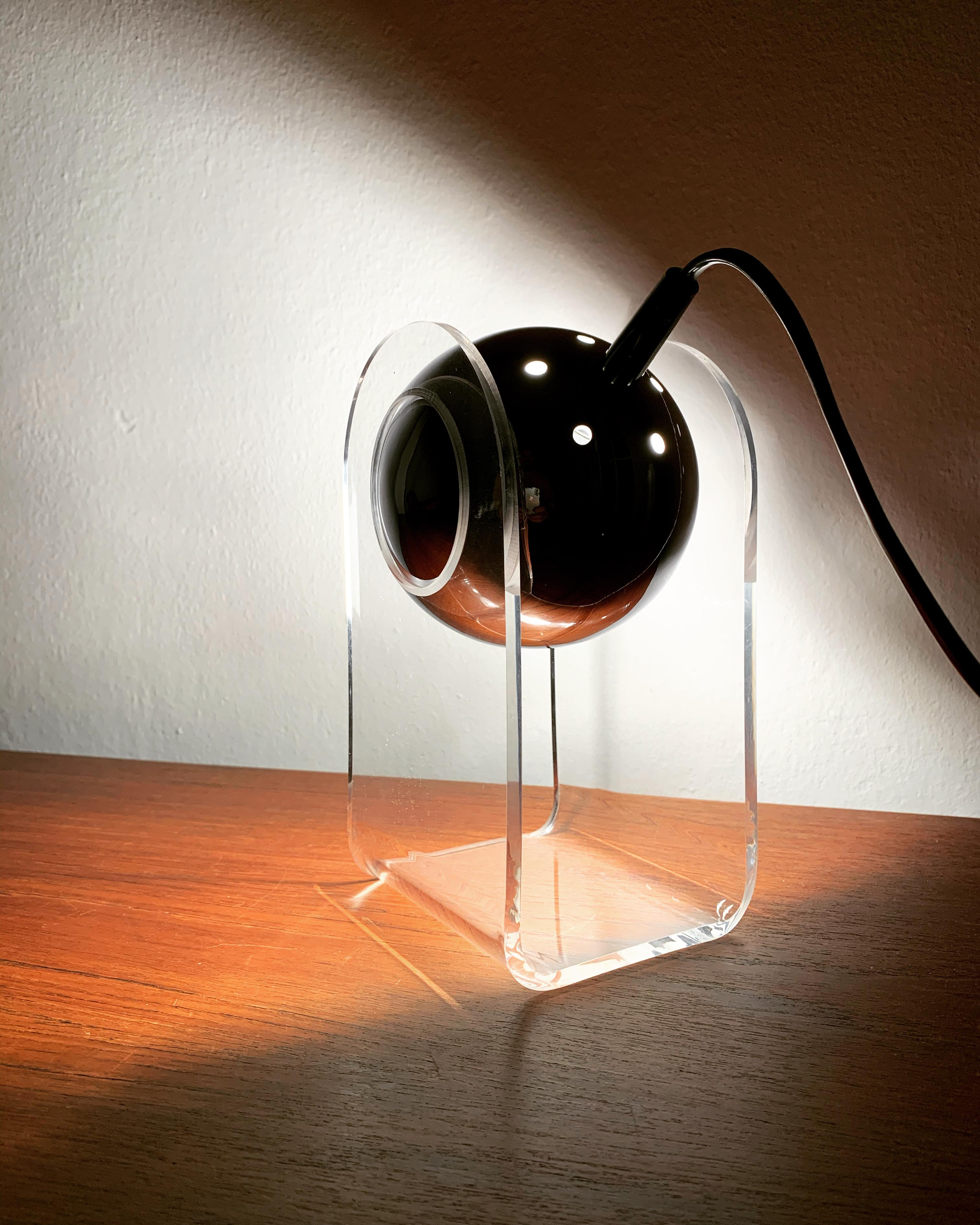 Adjustable Acrylic Space Age Table Lamp For Sale 1