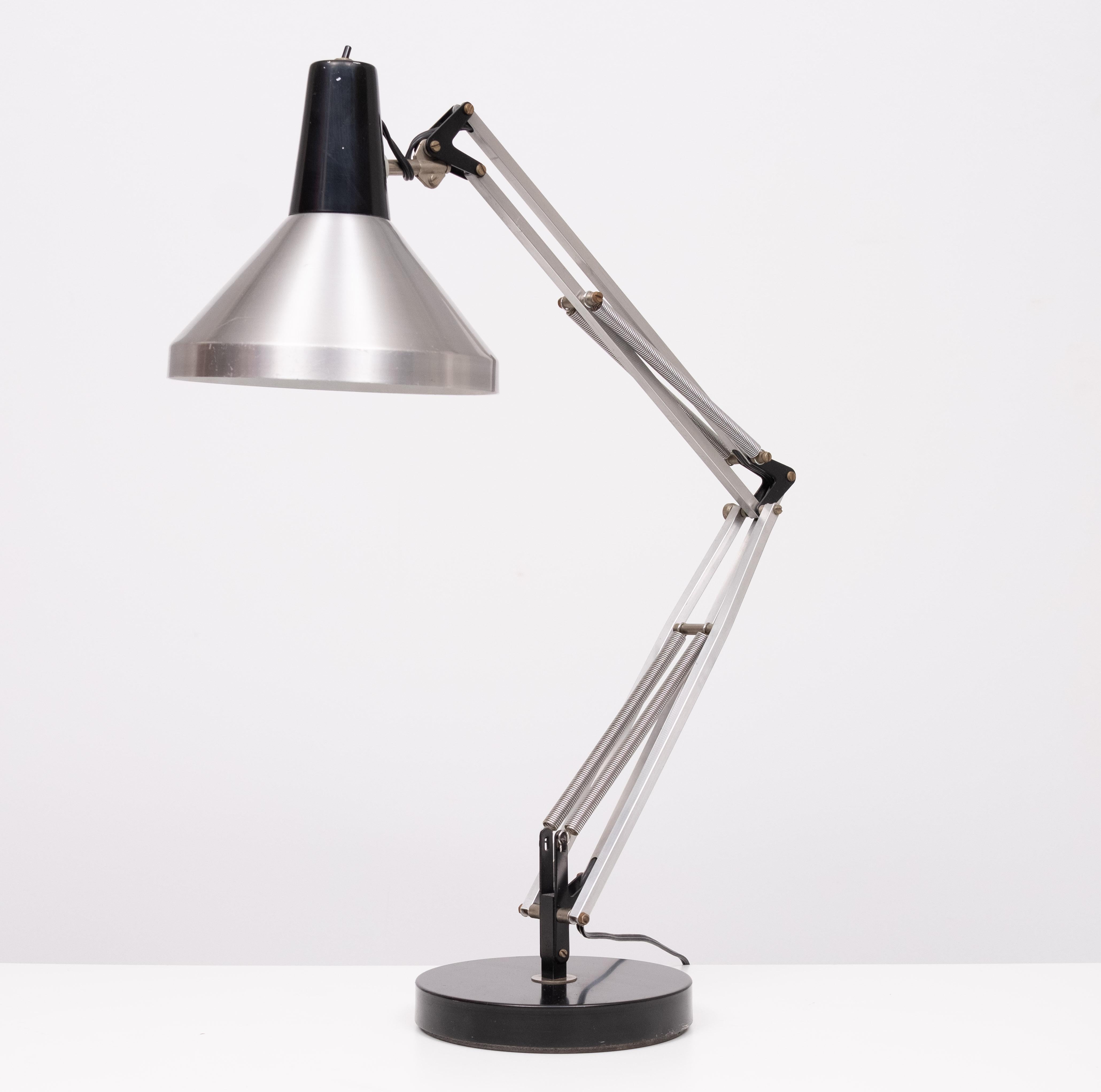 Mid-20th Century Adjustable Architect desk lamp model T9 by Hala, 1960s For Sale