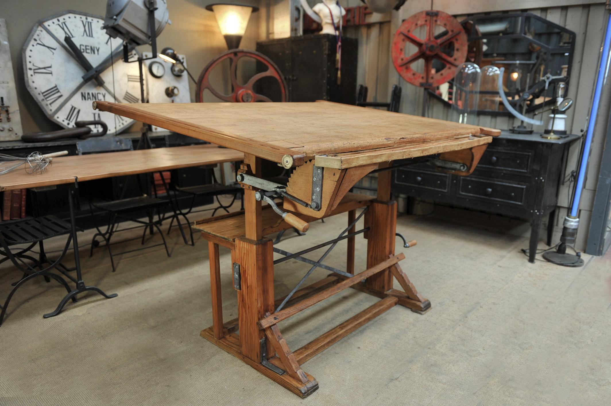 Early 20th Century Adjustable Architect's Drafting Table or Writing Desk, circa 1920s