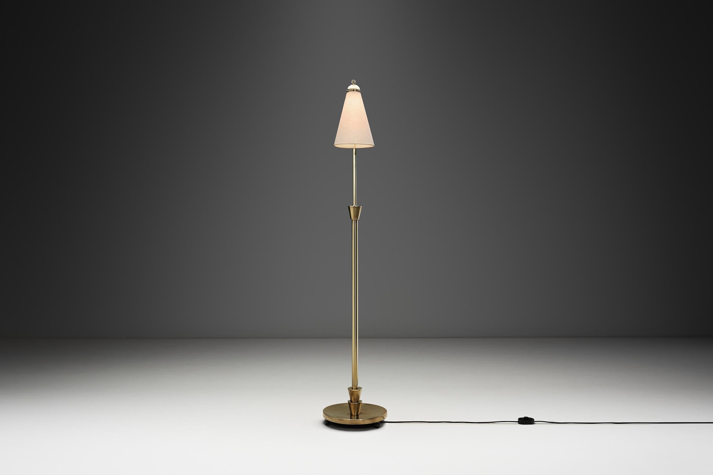 Lampada da terra regolabile Art Déco, Scandinavia Prima metà del XX secolo in vendita 1