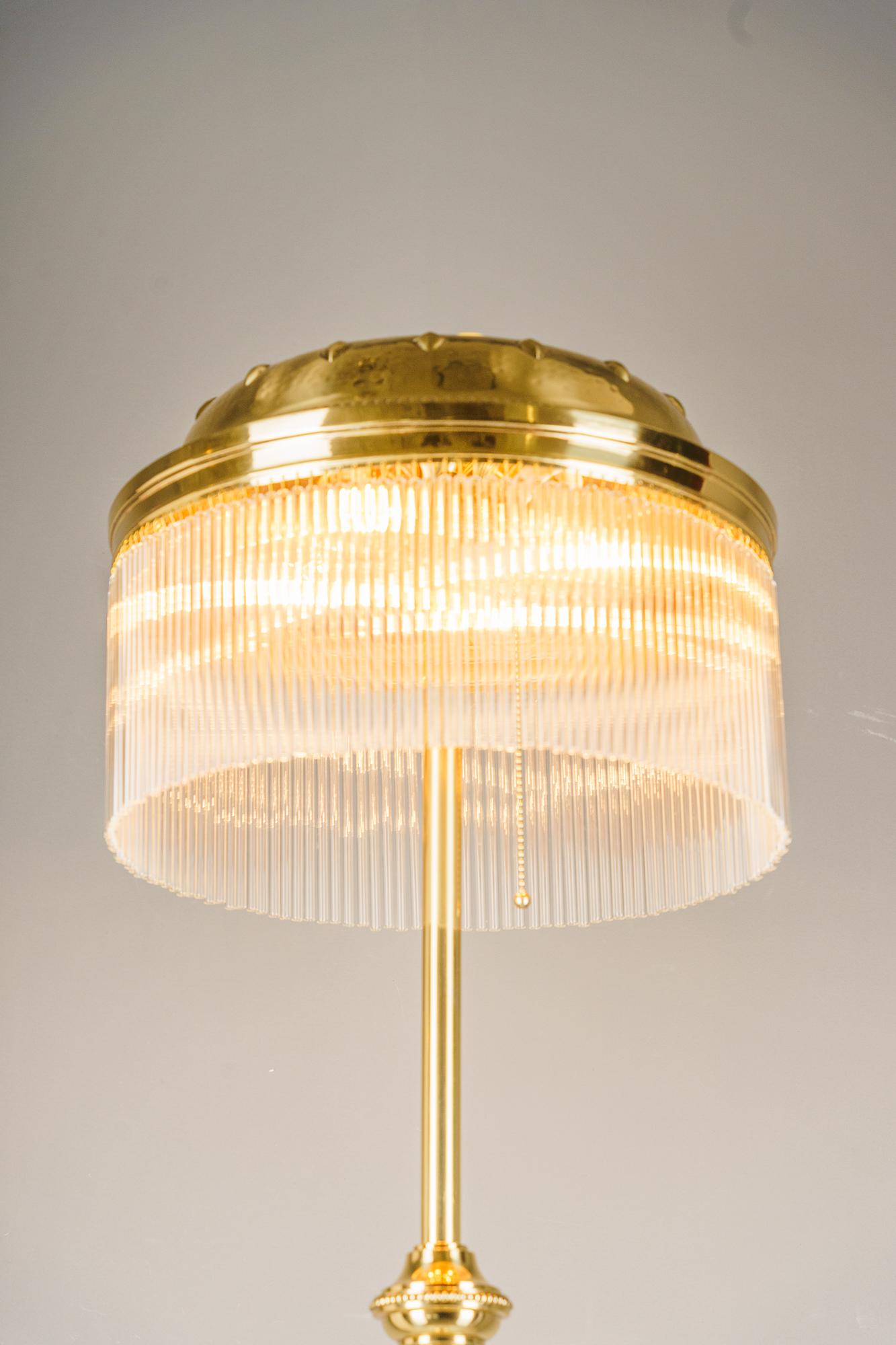 Adjustable art deco floor lamp with opaline glass stones on the shade 1920s For Sale 6
