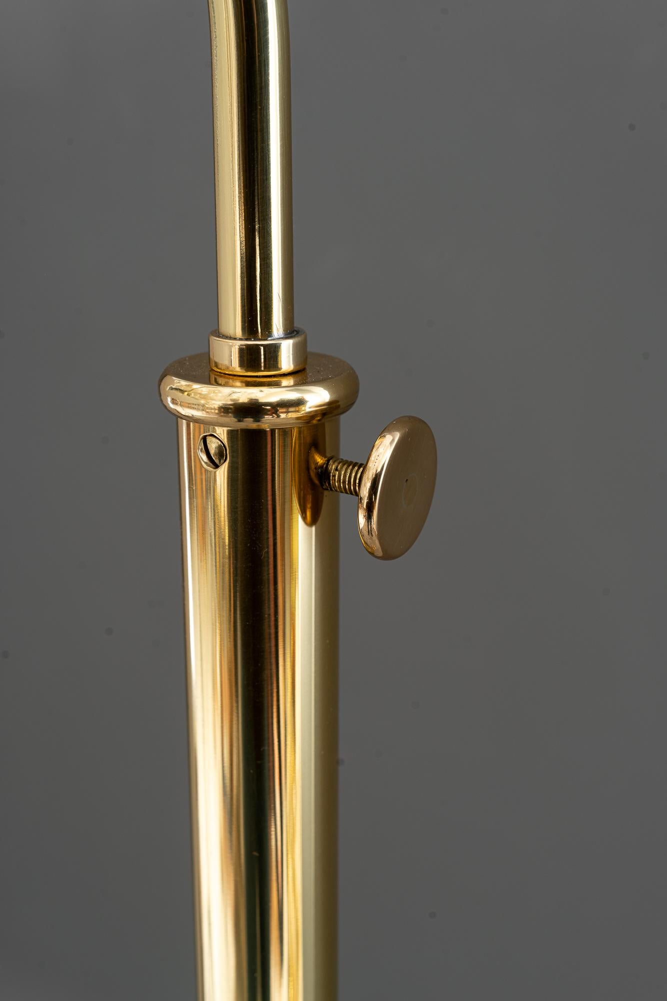 Adjustable Art Deco Floor lamp with original opal glass shade vienna around 1920 im Angebot 5