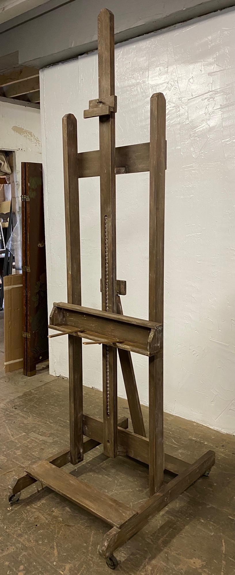 rh tv easel