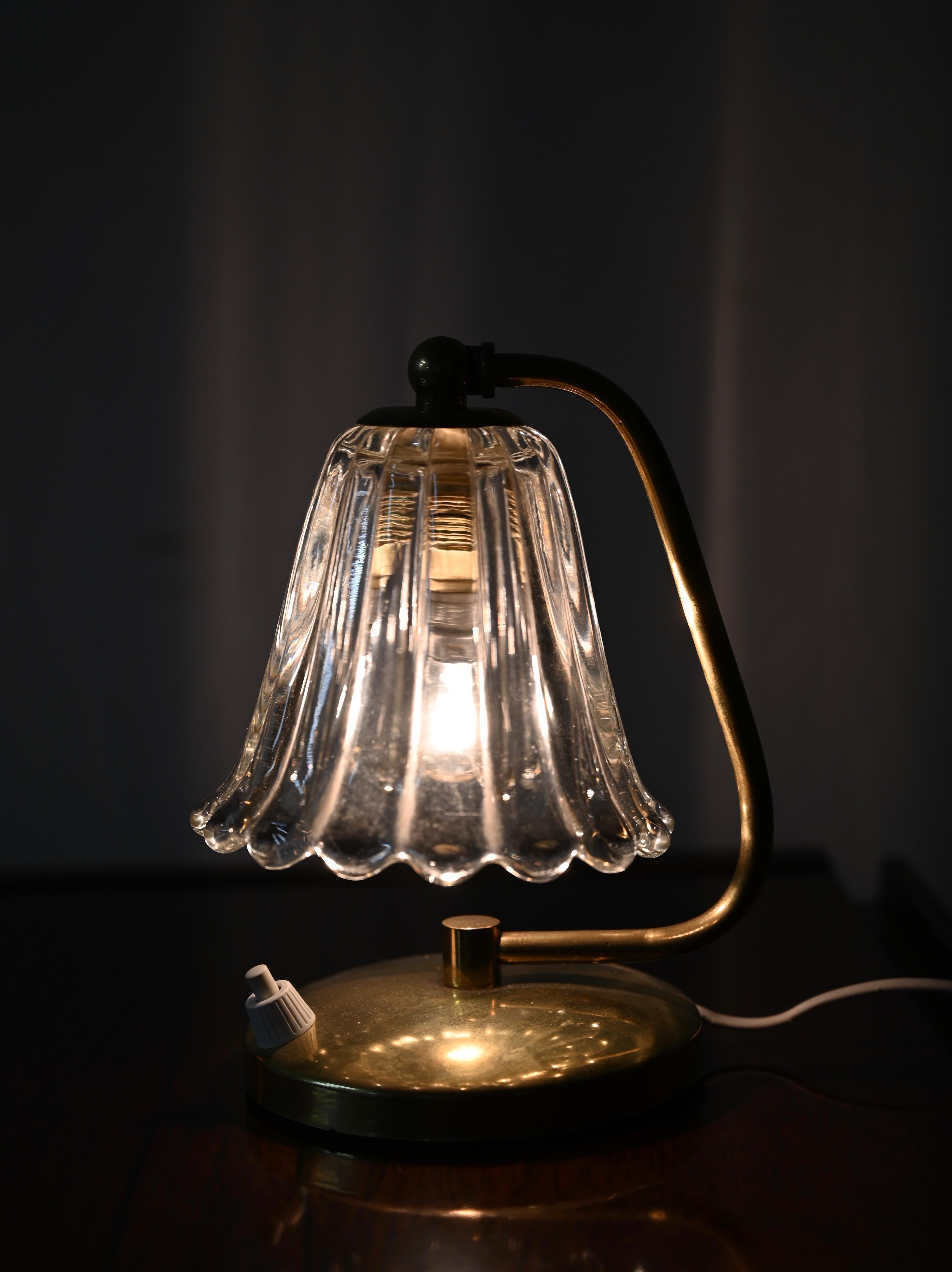 Lampe de table réglable en verre de Murano et laiton par Barovier, Italie, années 1940 en vente 3