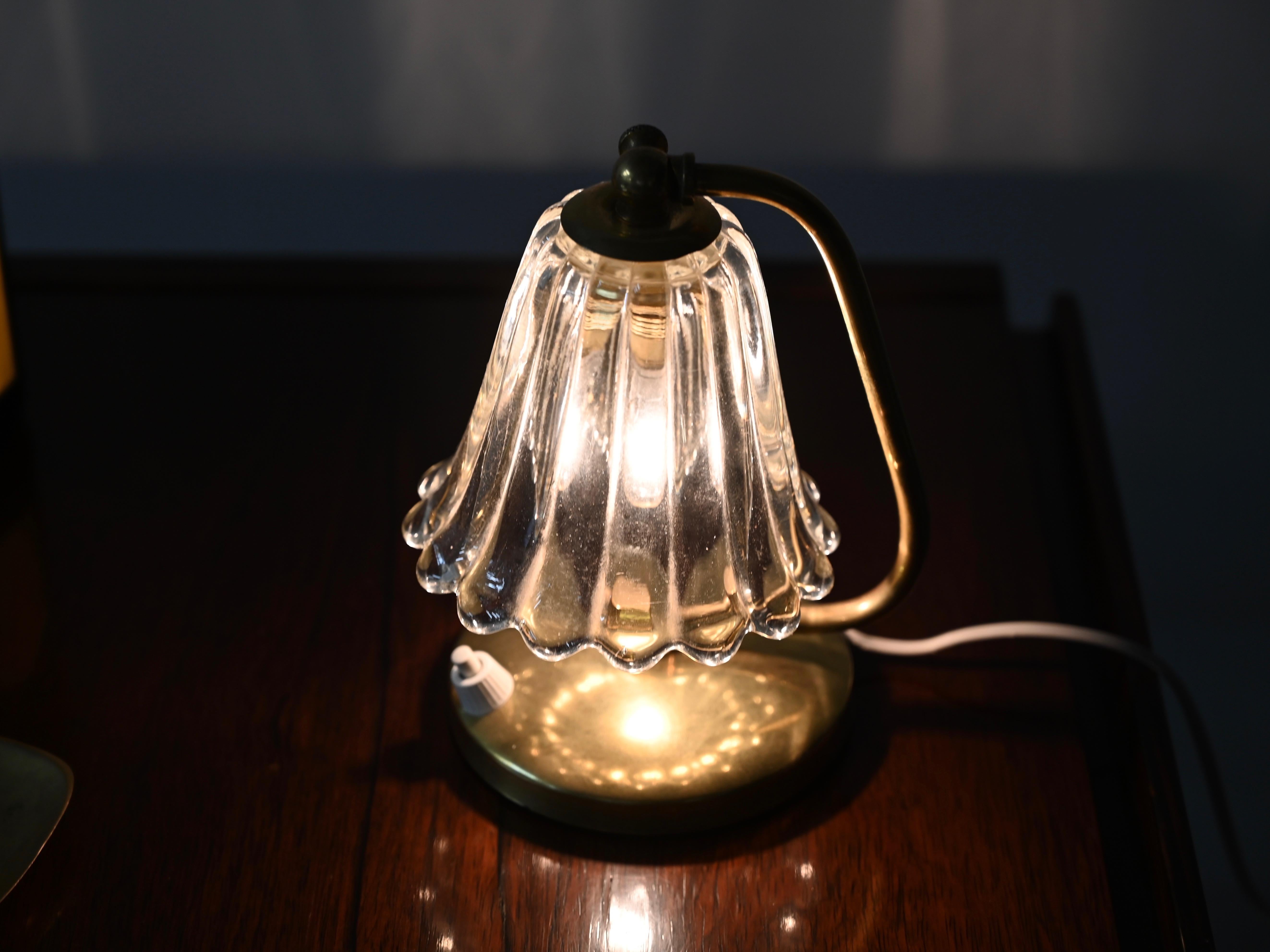Lampe de table réglable en verre de Murano et laiton par Barovier, Italie, années 1940 en vente 1