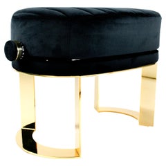 Adjustable bench in Gloss Gold.