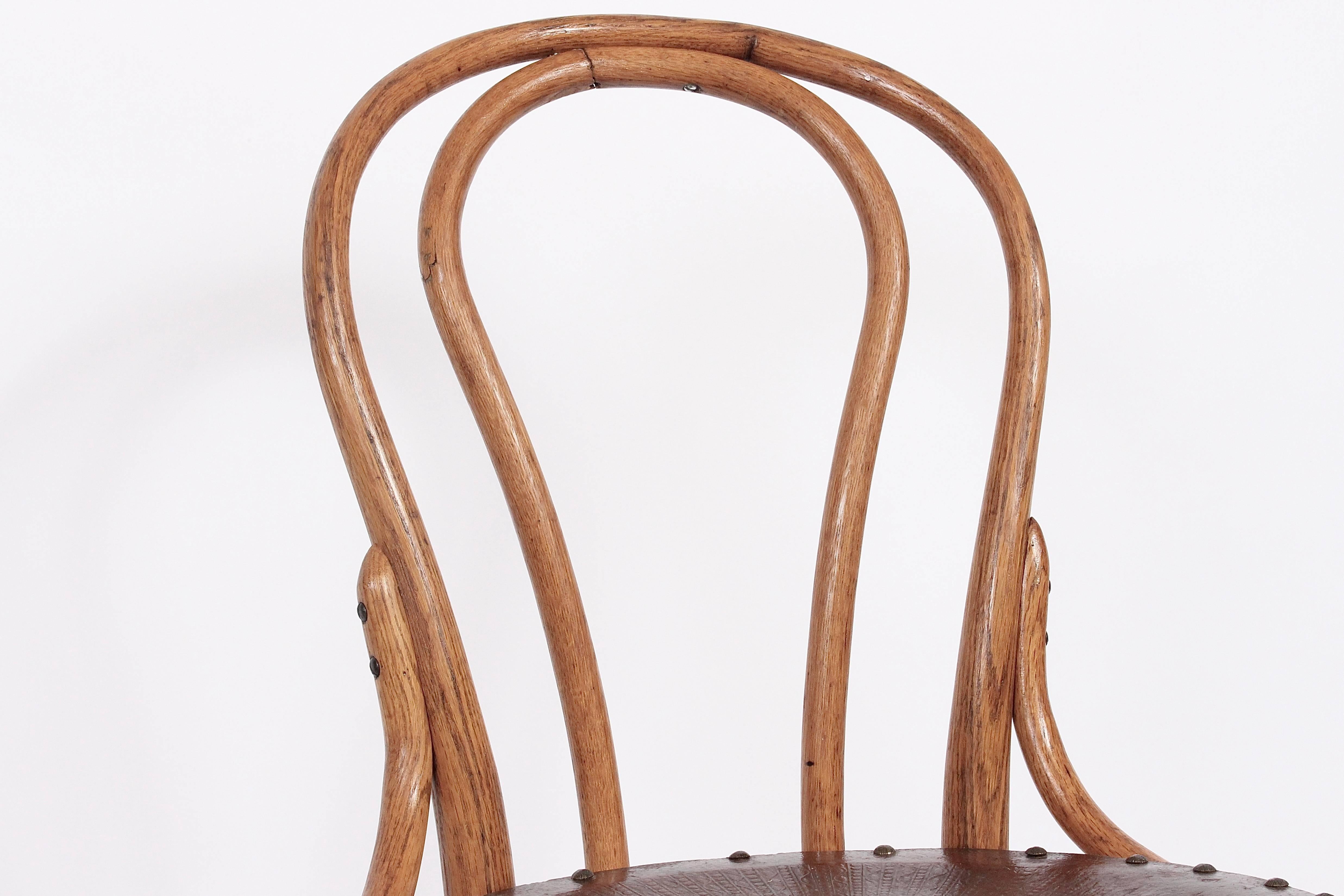 Industrial Circa 1910 Adjustable High Back Swivel Chair in Oak Bentwood and Cast Iron