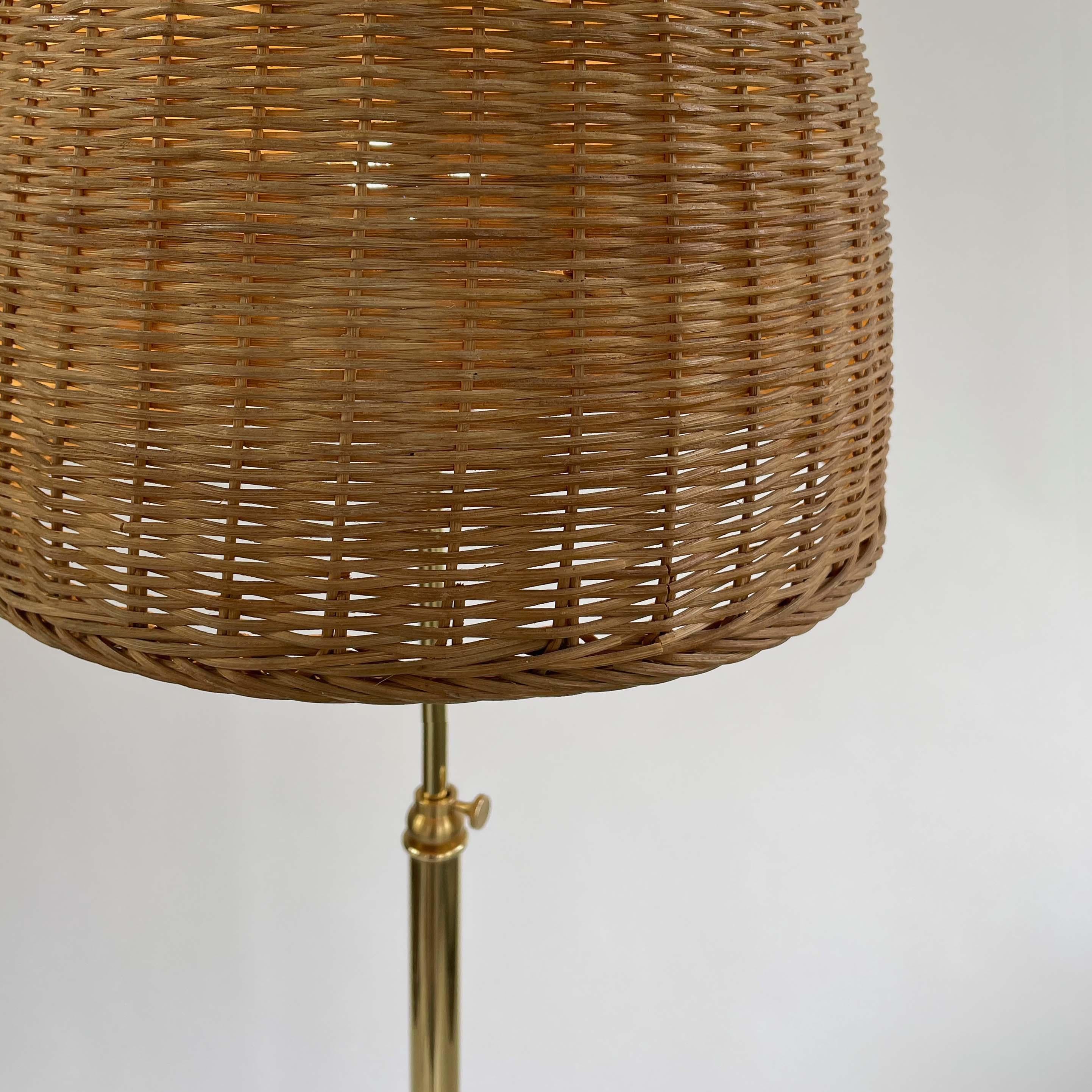 Adjustable 'Bienenkorb' Wicker Brass Floor Lamp, Jt Kalmar Style, Austria 1950s For Sale 8