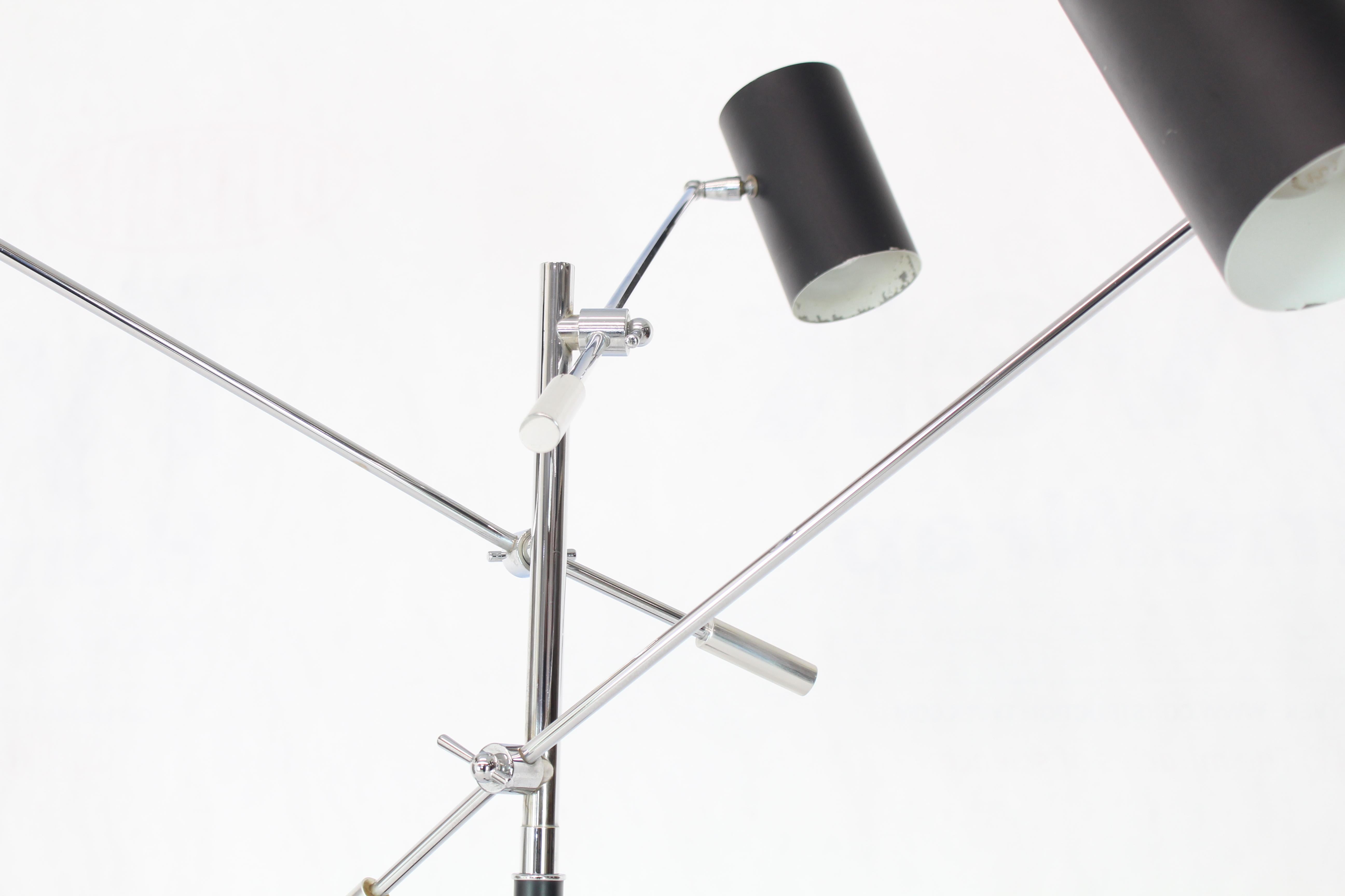 Adjustable Black and Chrome Triennale Floor Lamp by Sonneman Arredoluce Style For Sale 3