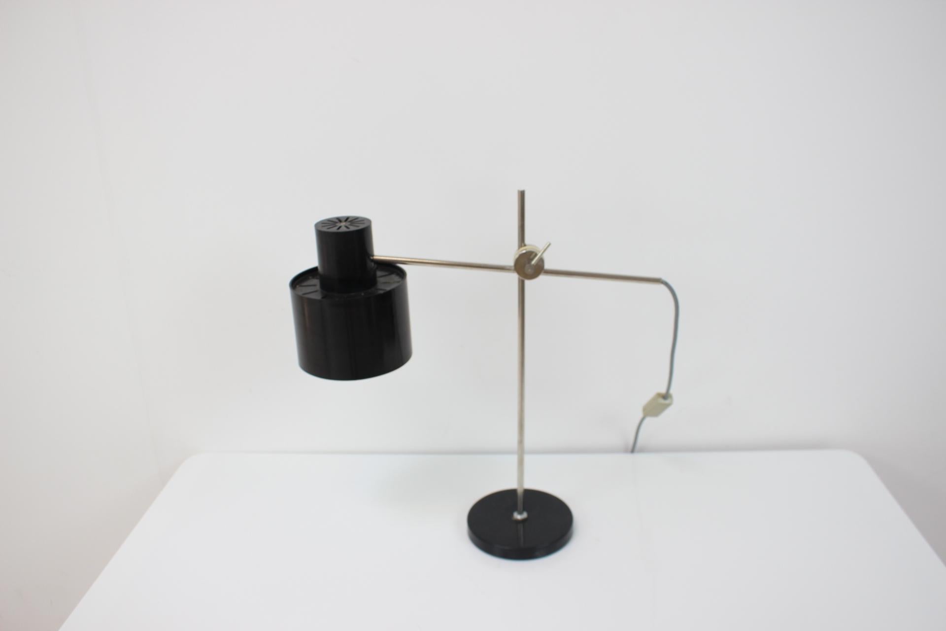 Adjustable Black Bakelite Industrial Table Lamp / Czechoslovakia, 1970s For Sale 1